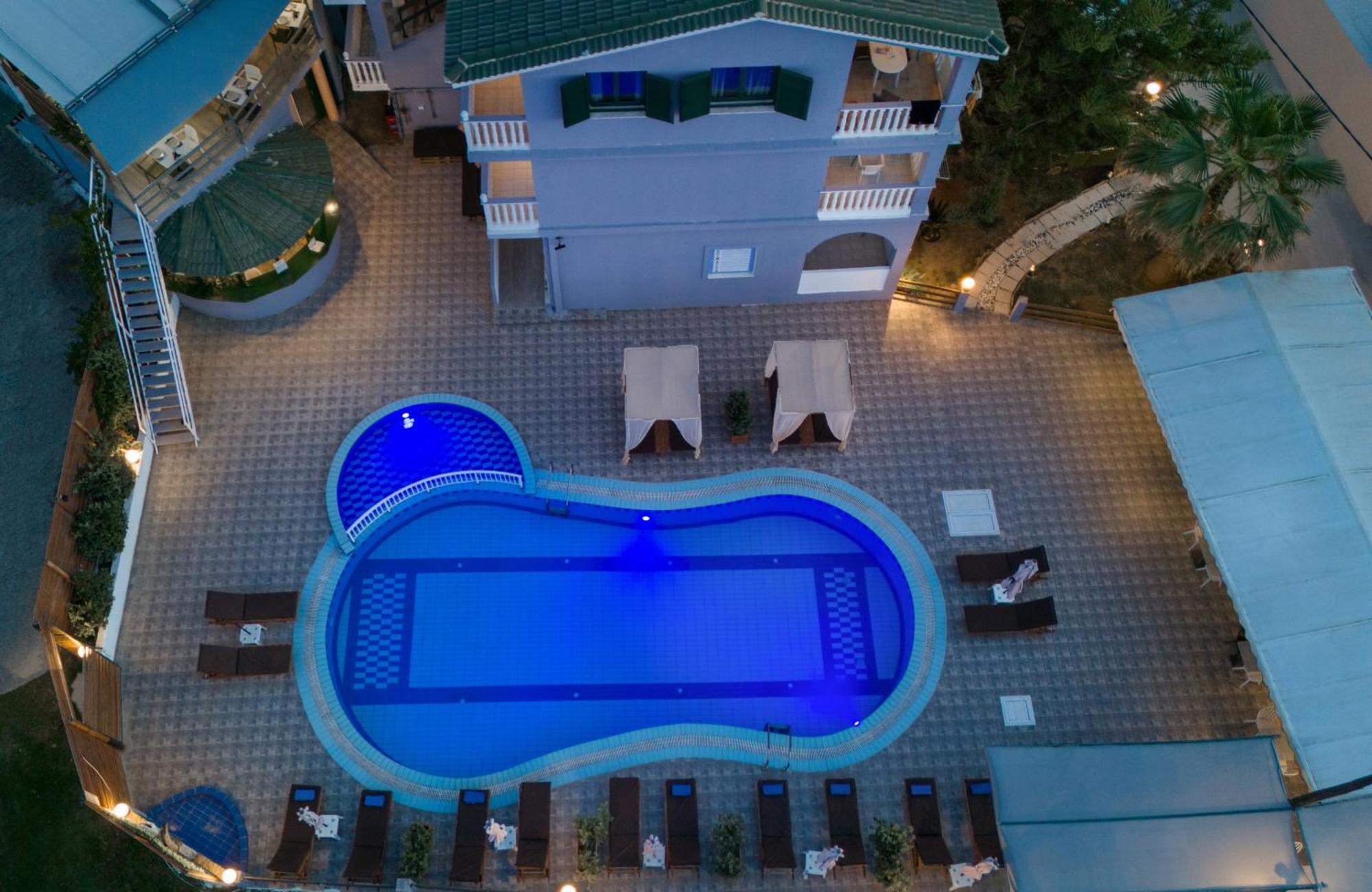 Apartment Amarylis Beachfront Studios Amoudi