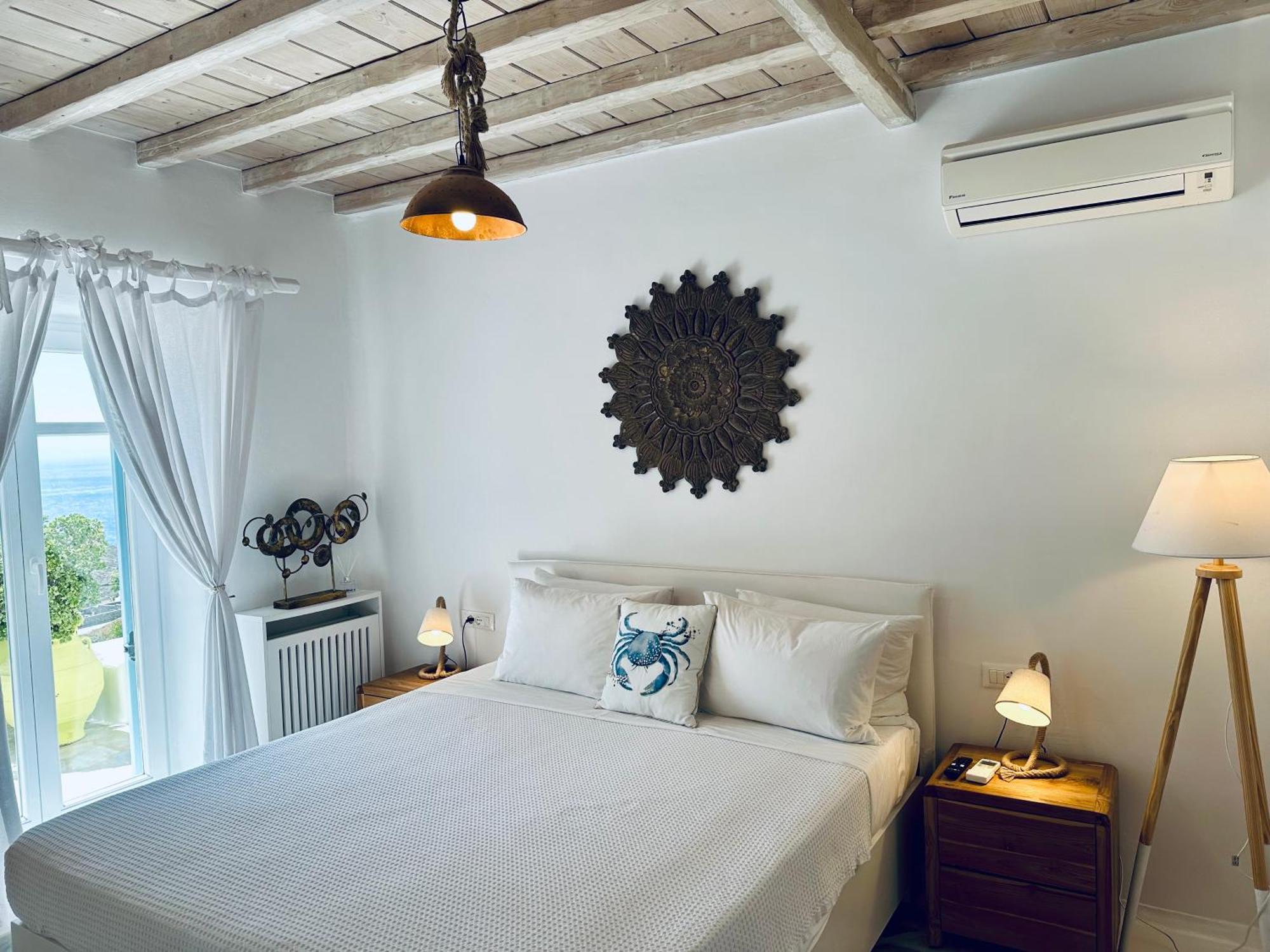 Helios Max * Mykonos Town