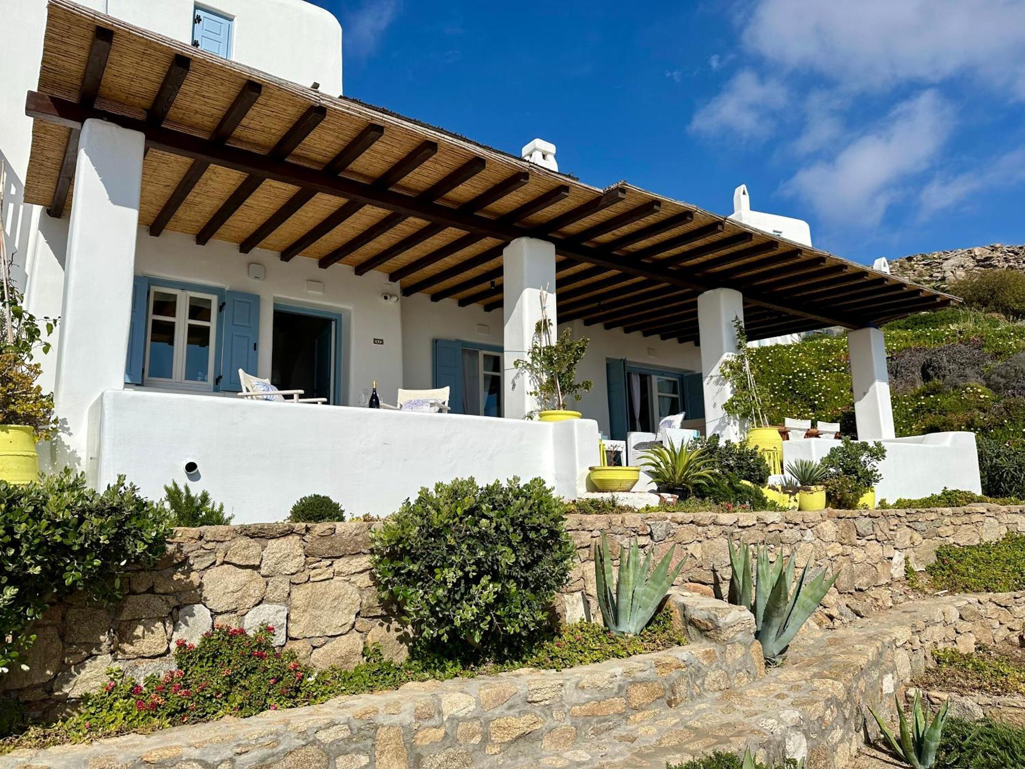 Helios Max Mykonos Town