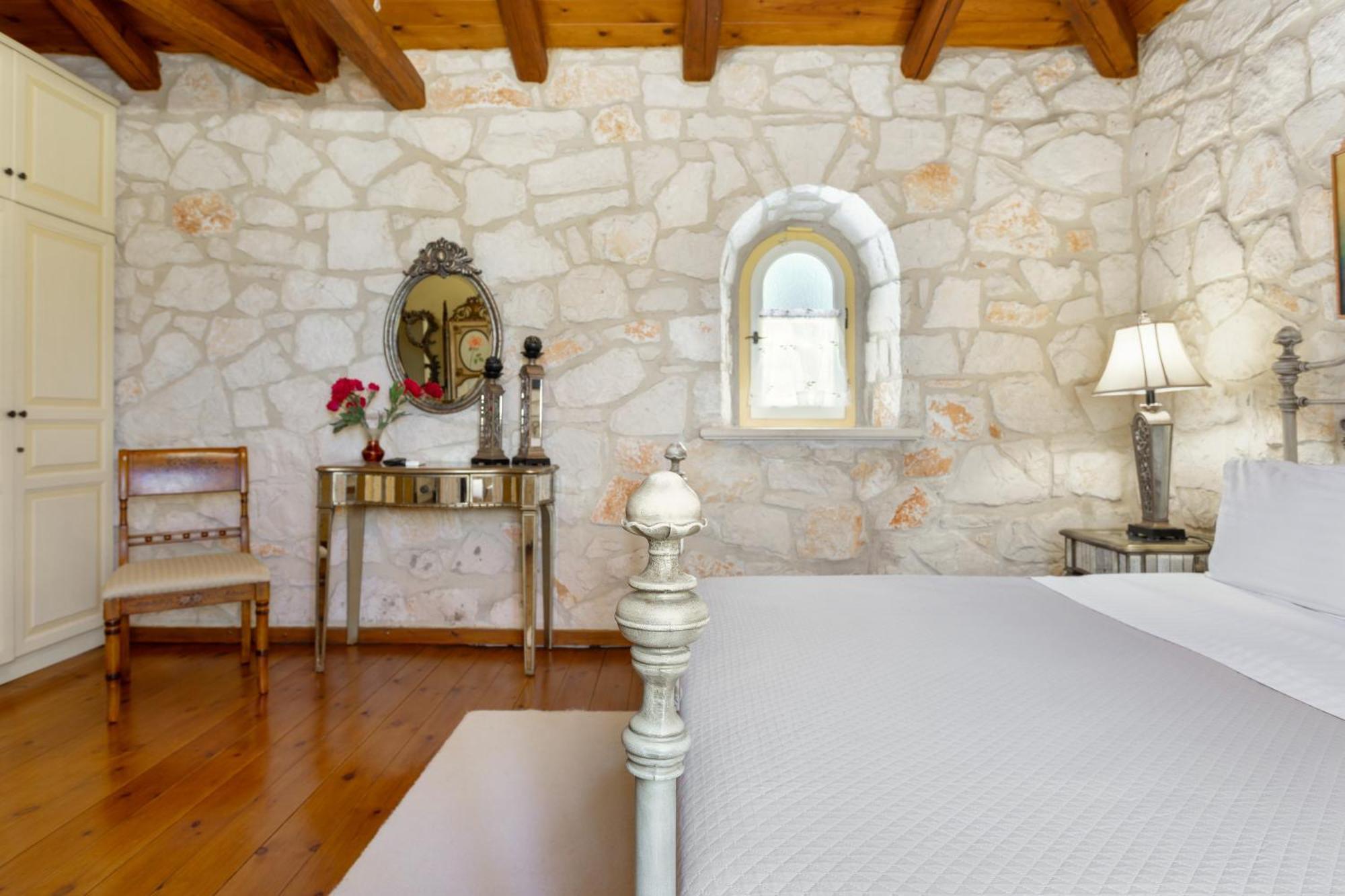 Villa Ira Agios Leon