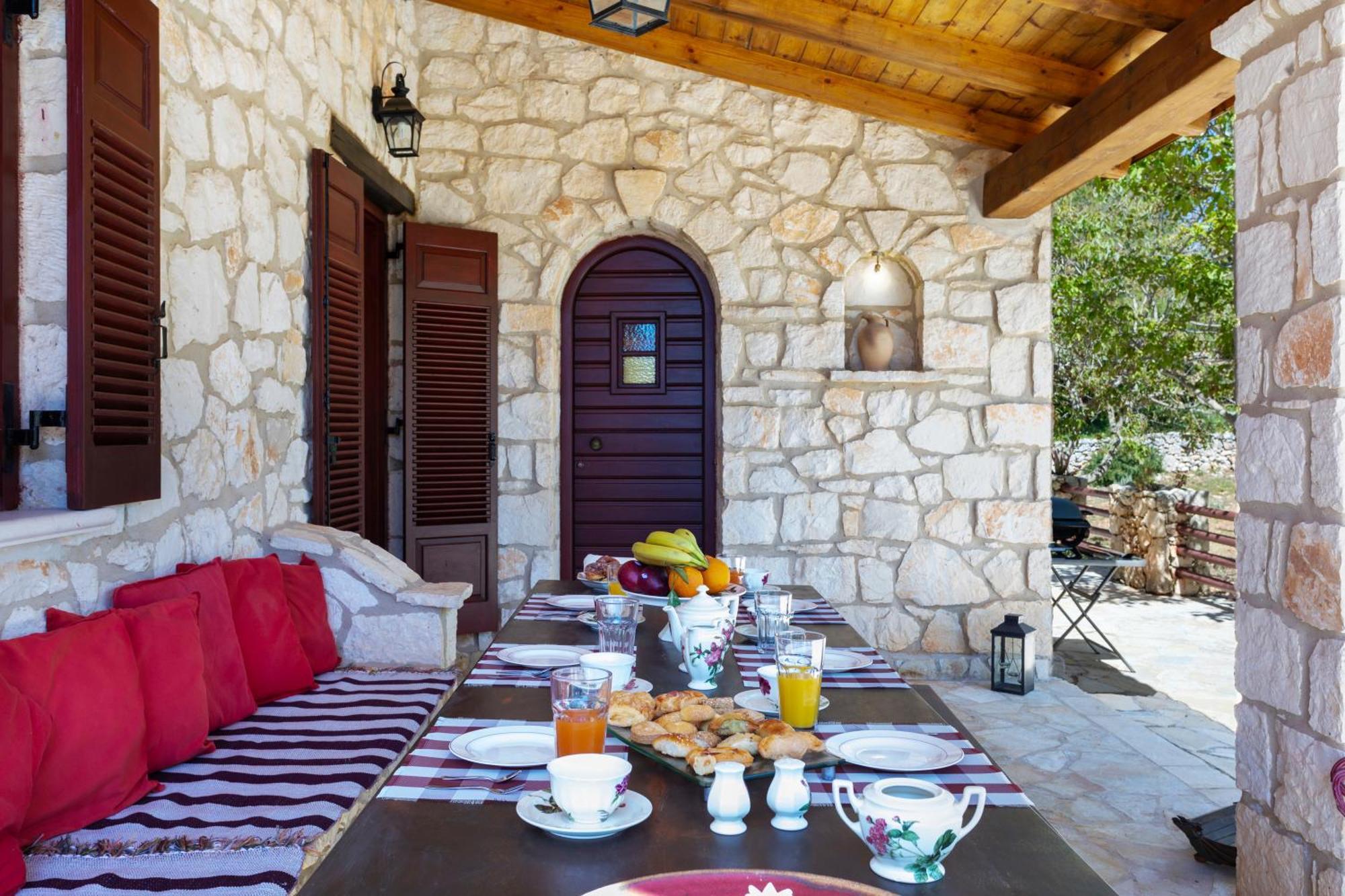 Villa Ira Agios Leon