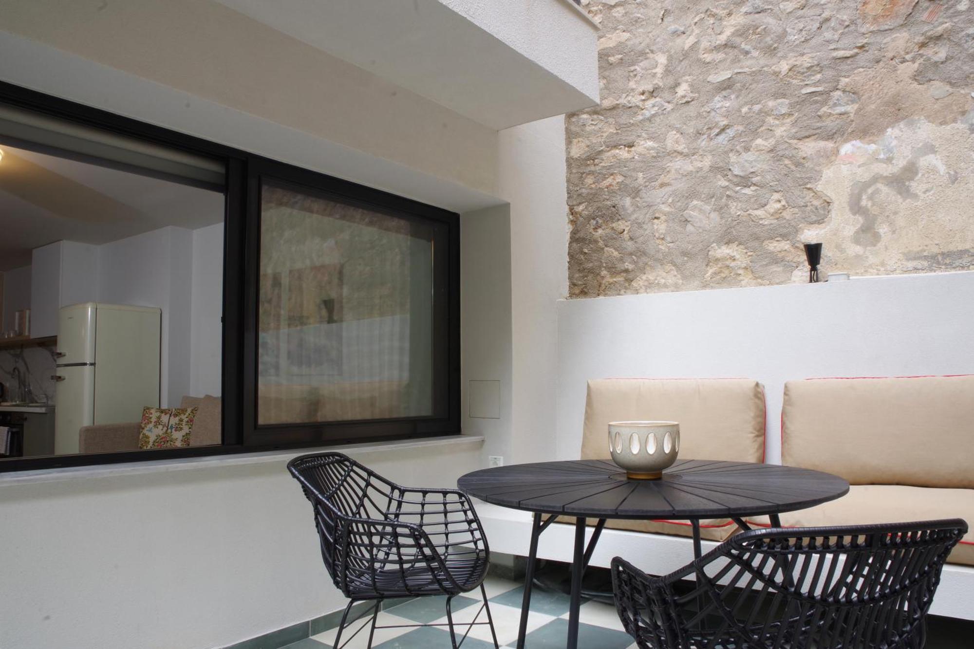 Absolute Acropolis View Aparthotel