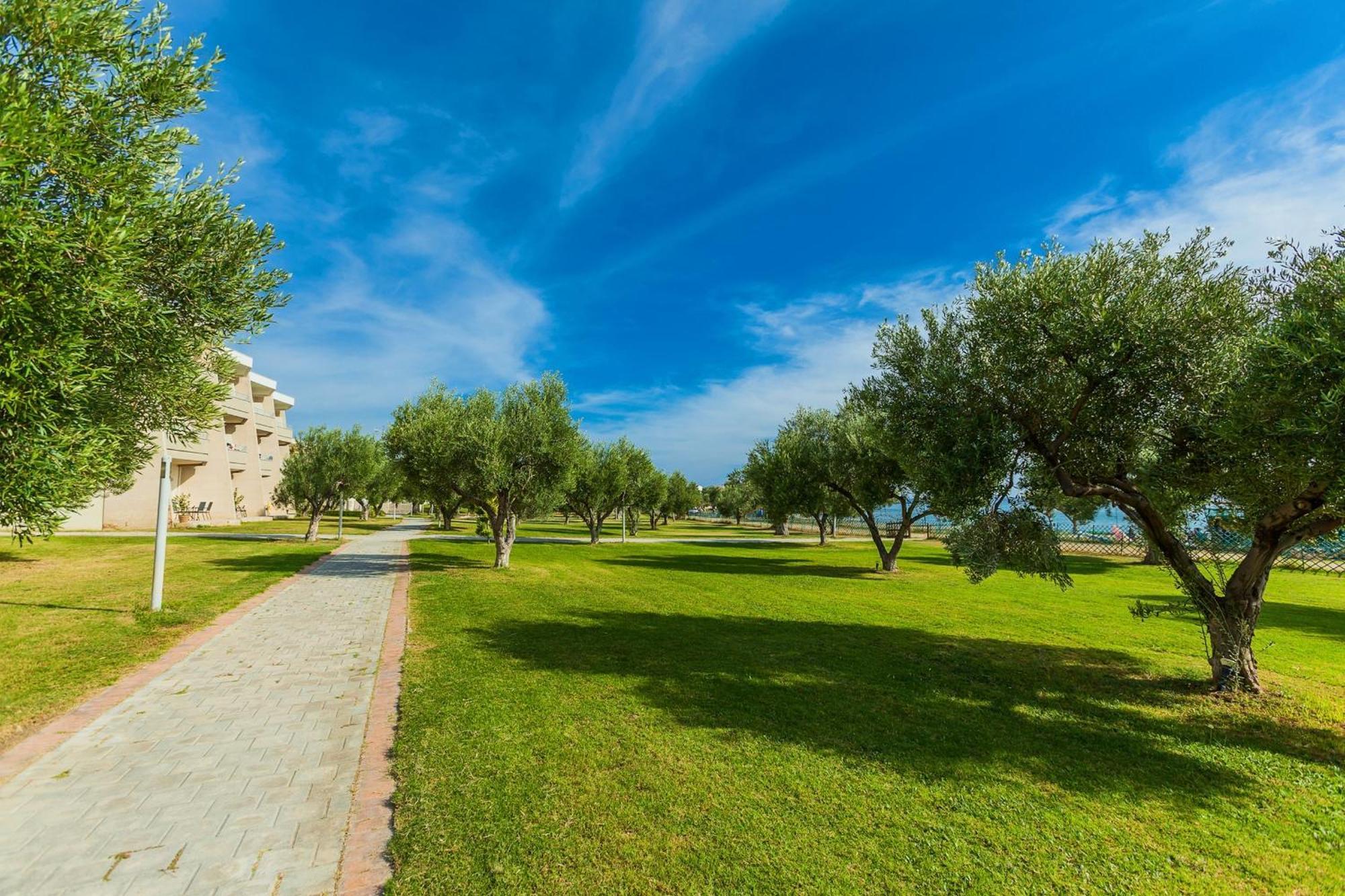 Xenios Anastasia & 5* Nea Skioni