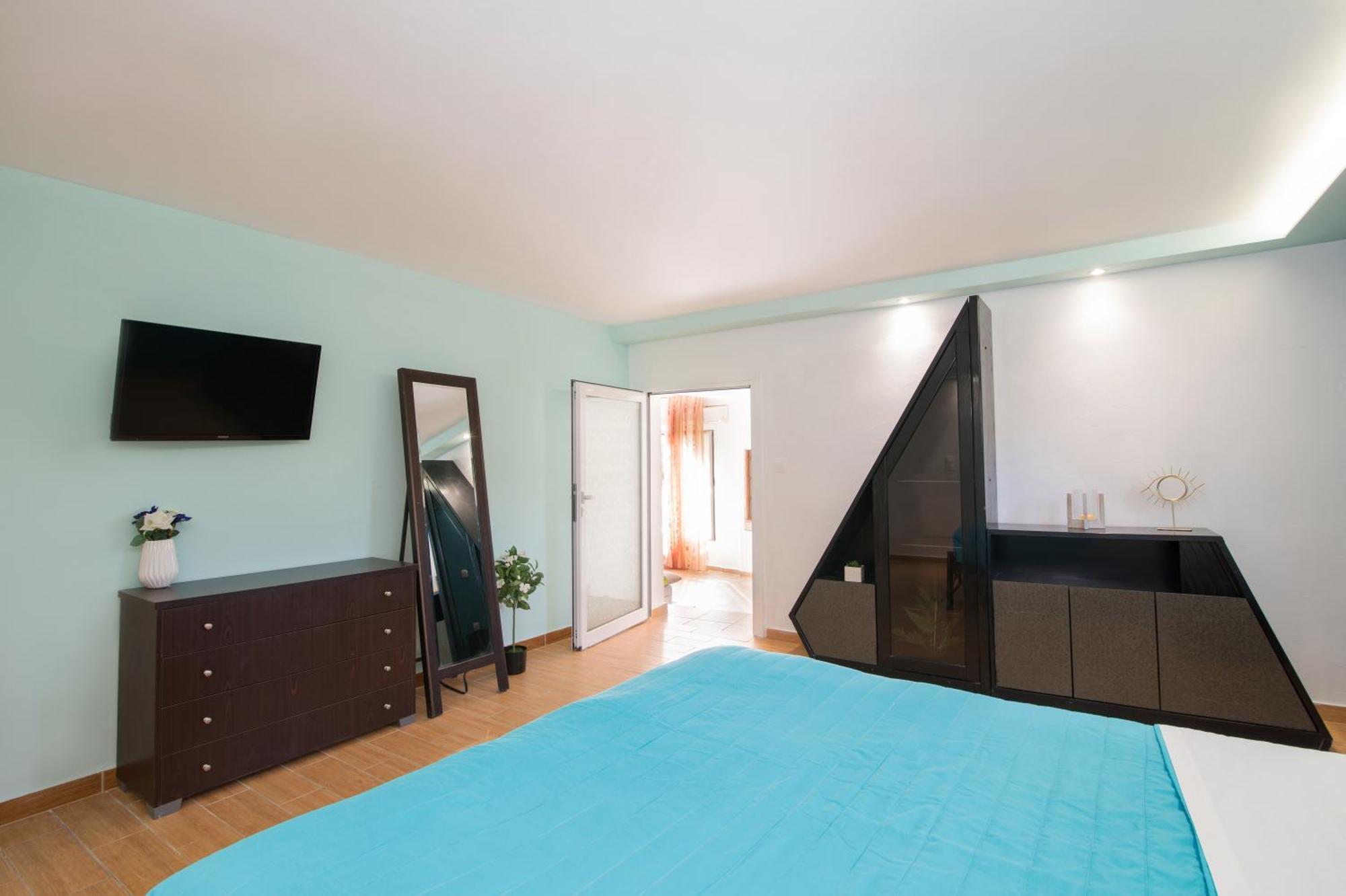 Pangalis Romantica Apartment