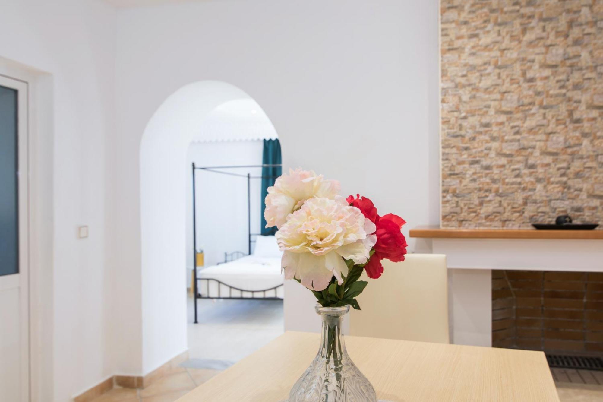 Pangalis Romantica Apartment