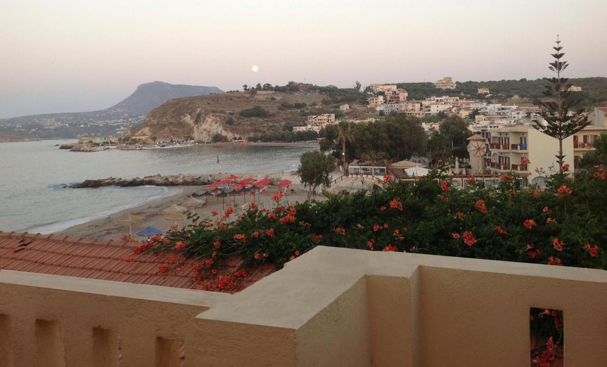 Asterias Studios & Apartment *