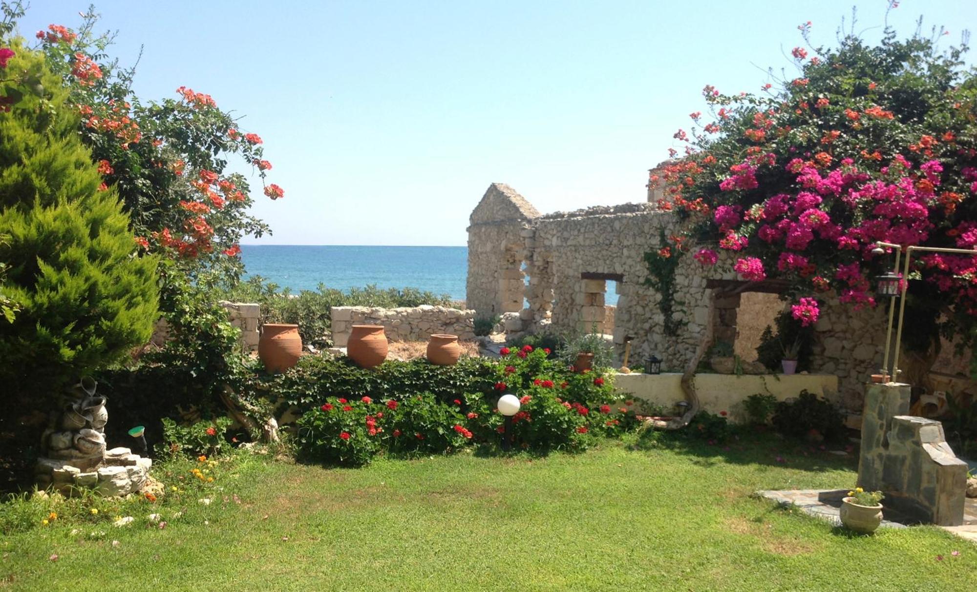 Apartment Asterias Studios &