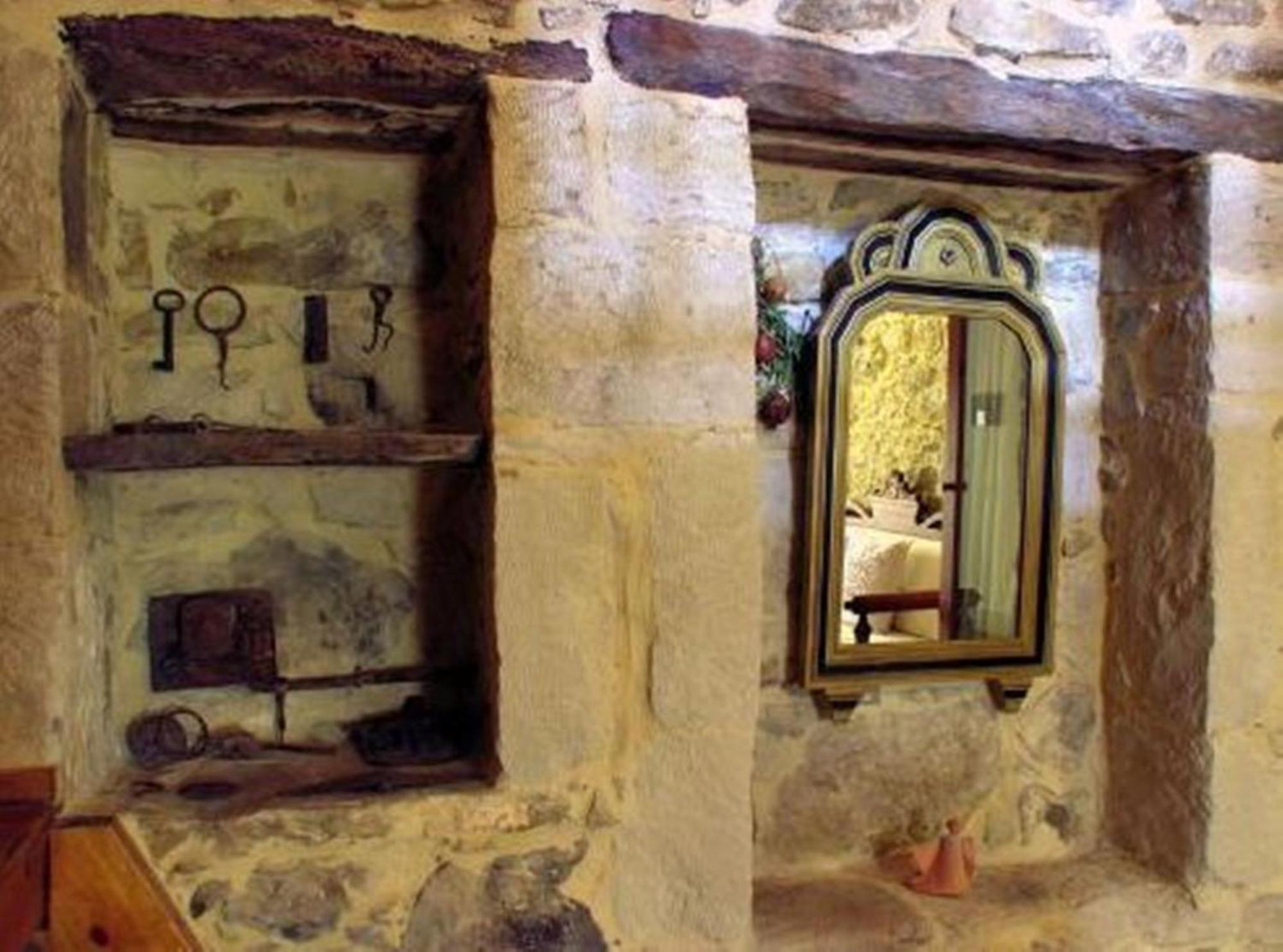 Country house Kouriton House *