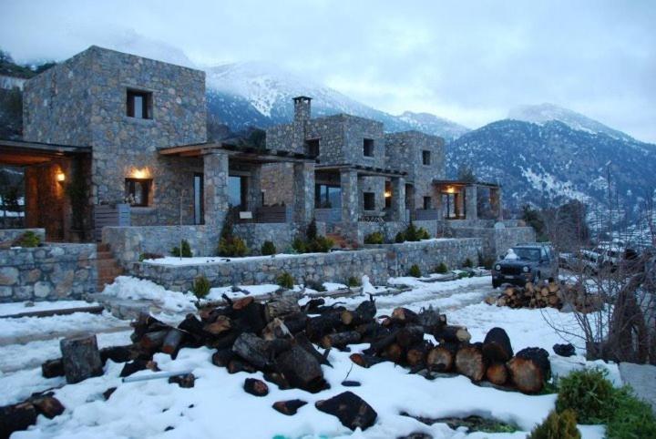 Aparthotel Pezoulia