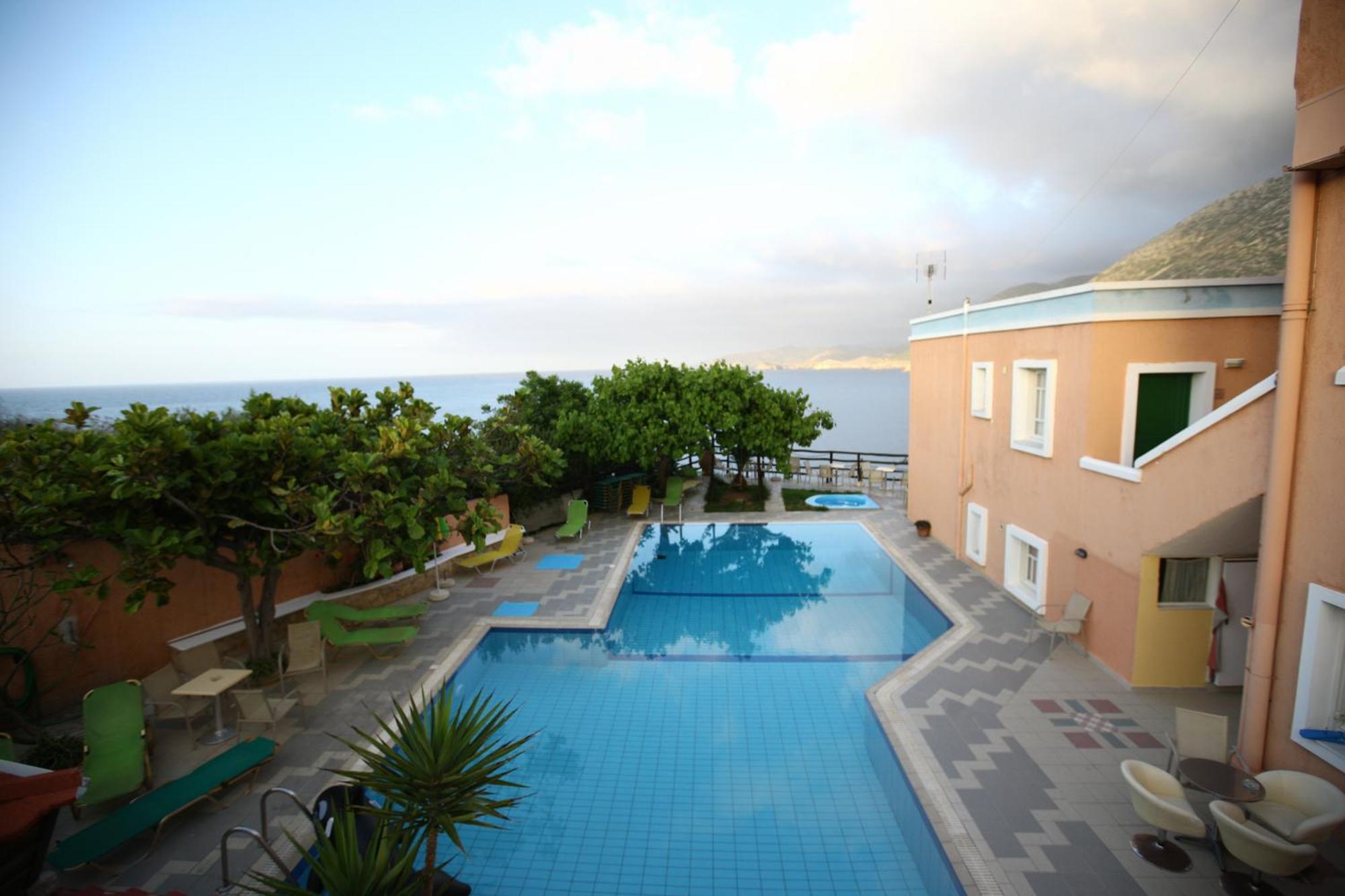 Ormos Atalia Hotel
