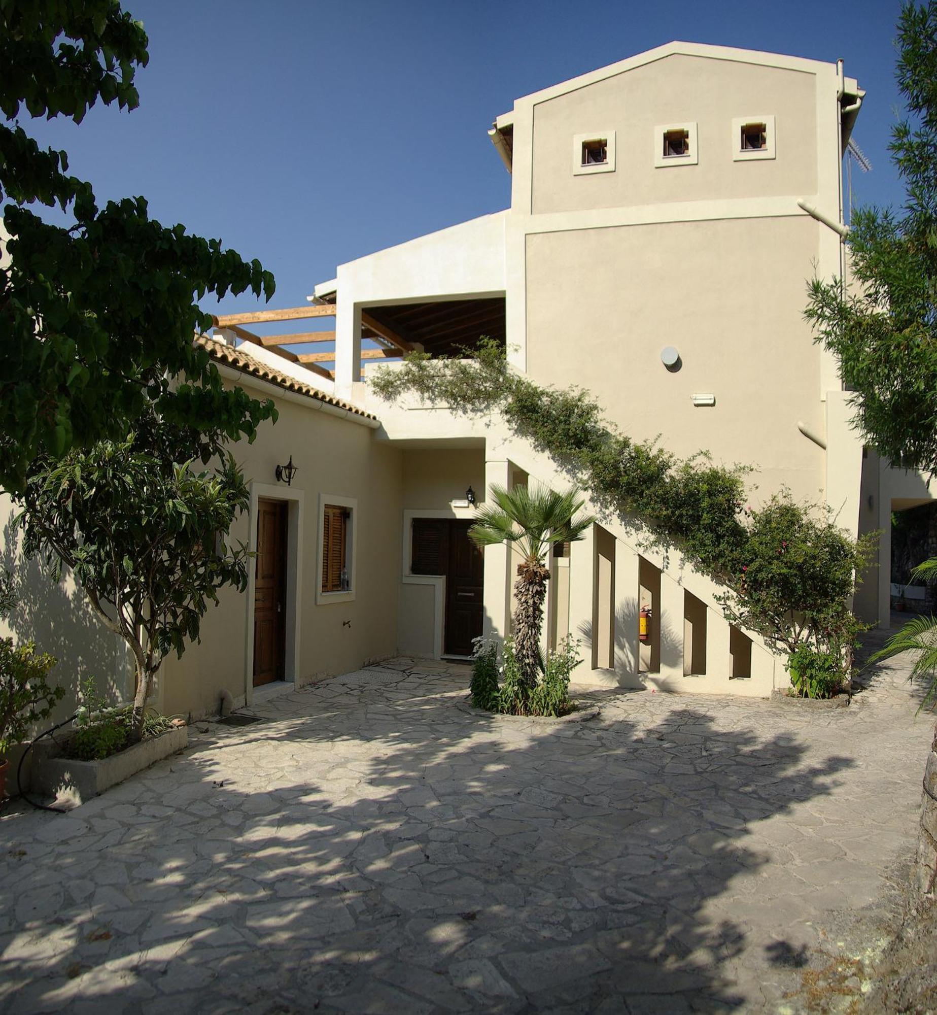 Vista Petros * Apraos