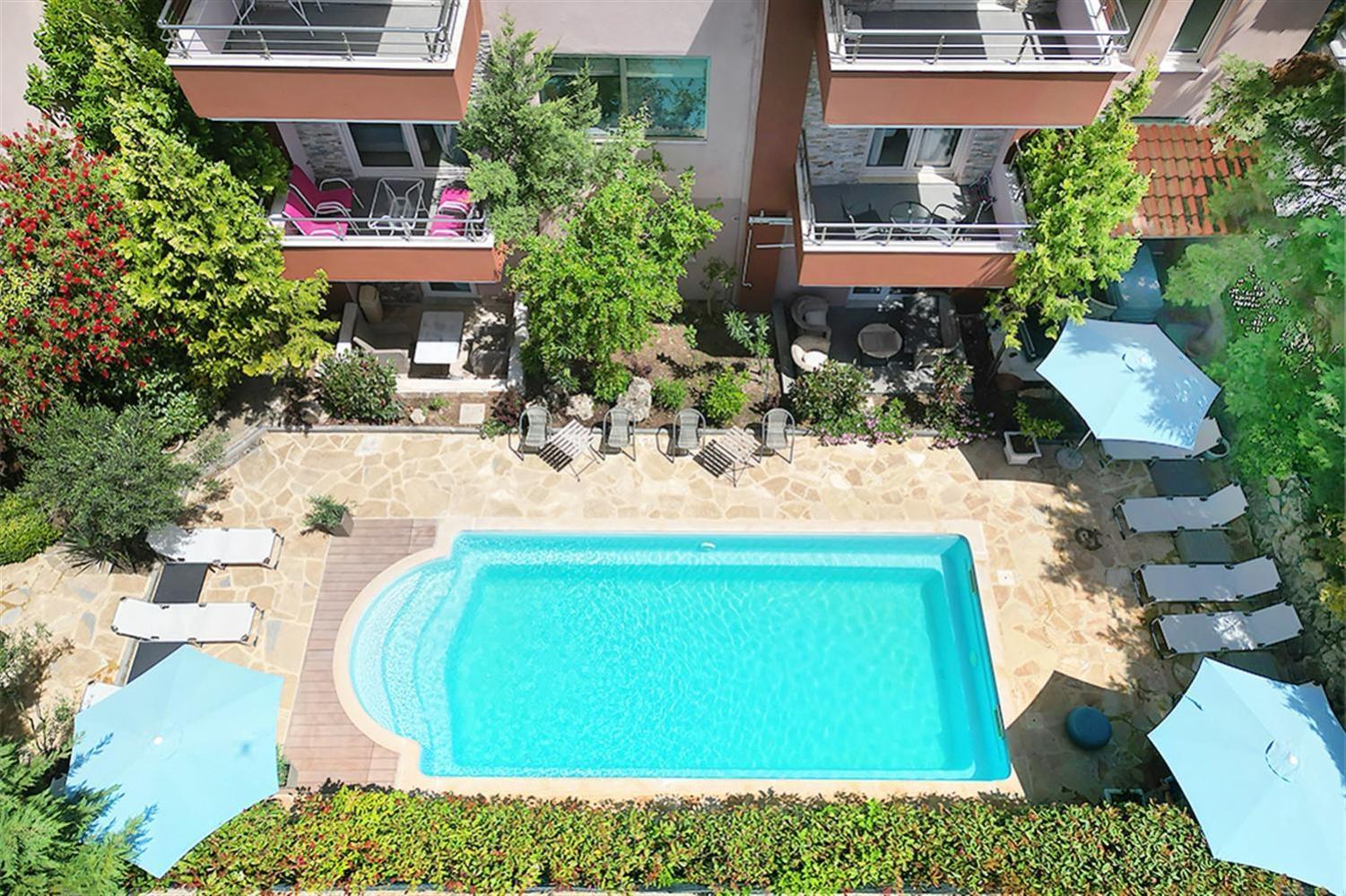 Er.zo Summer Studios 3* Kallithea (Chalkidiki)
