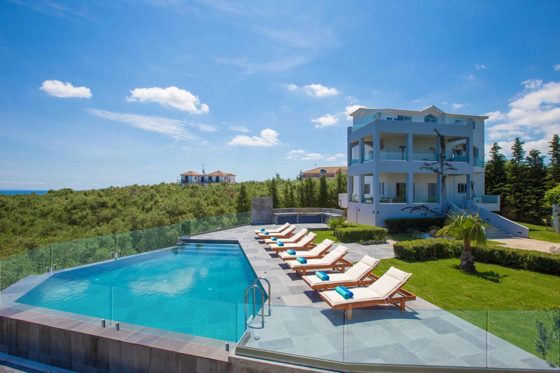 Villa Porto Dermata By