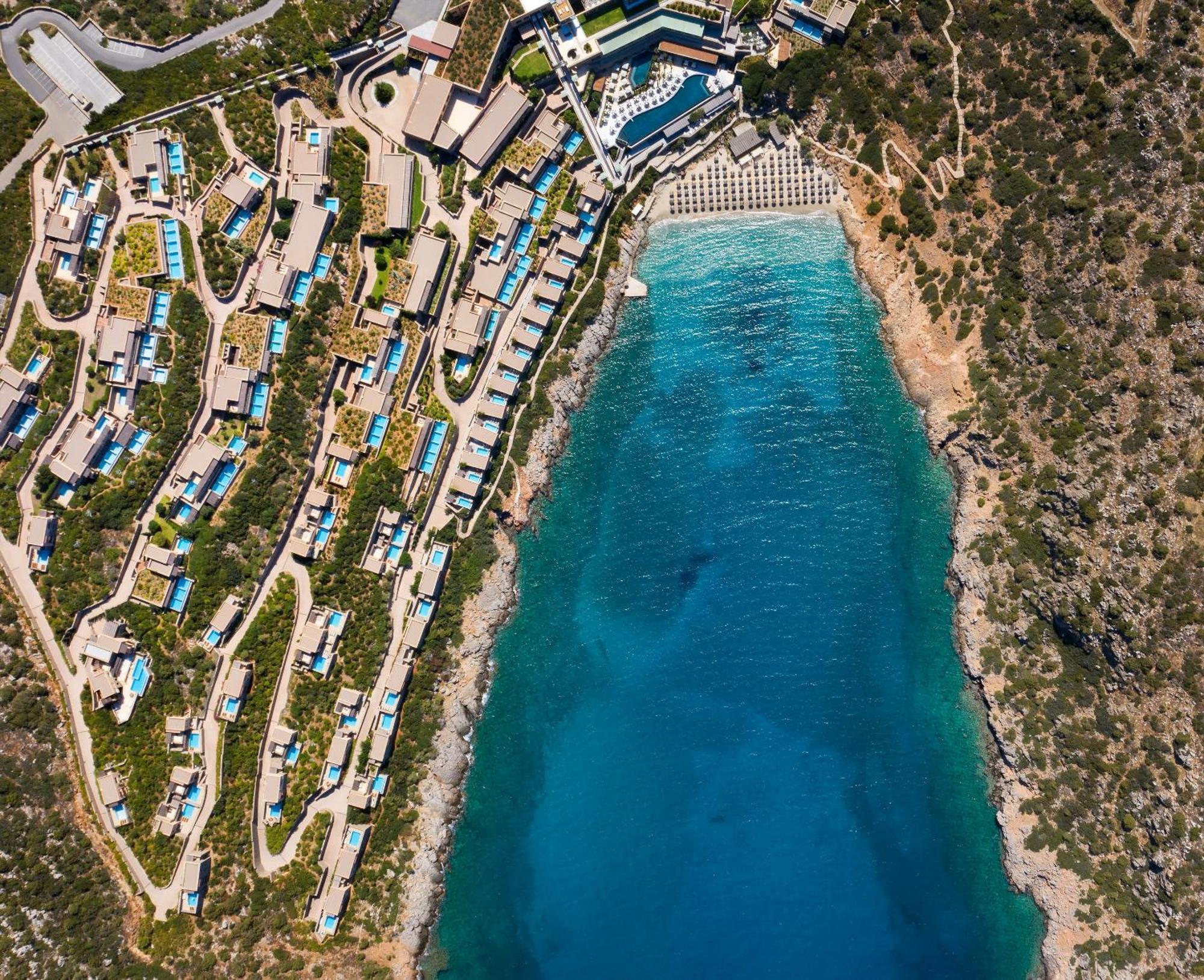 Resort Daios Cove