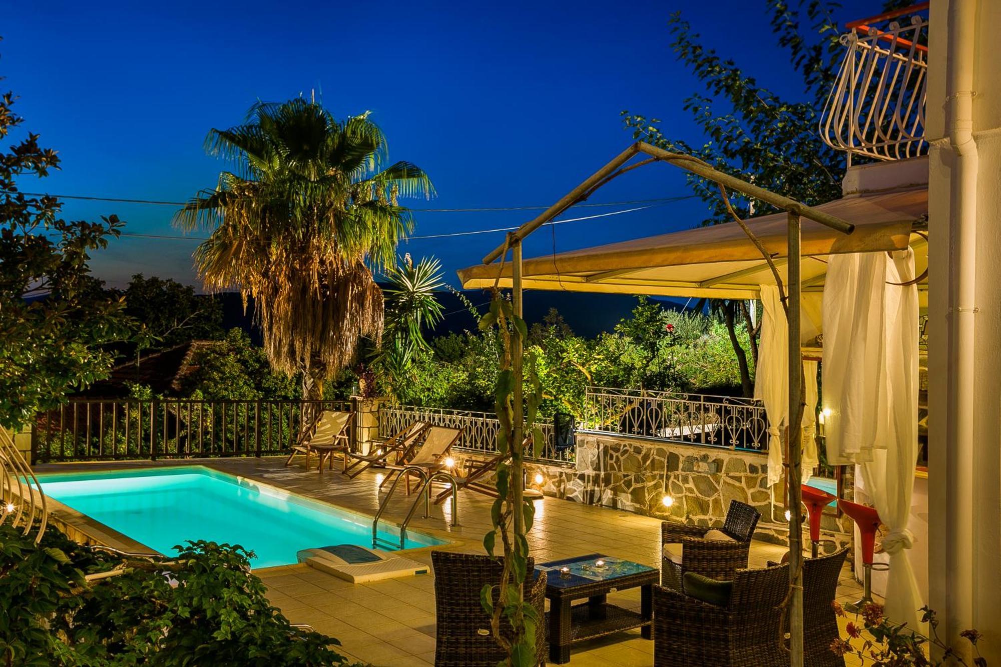 Guest house Oasis Complex *