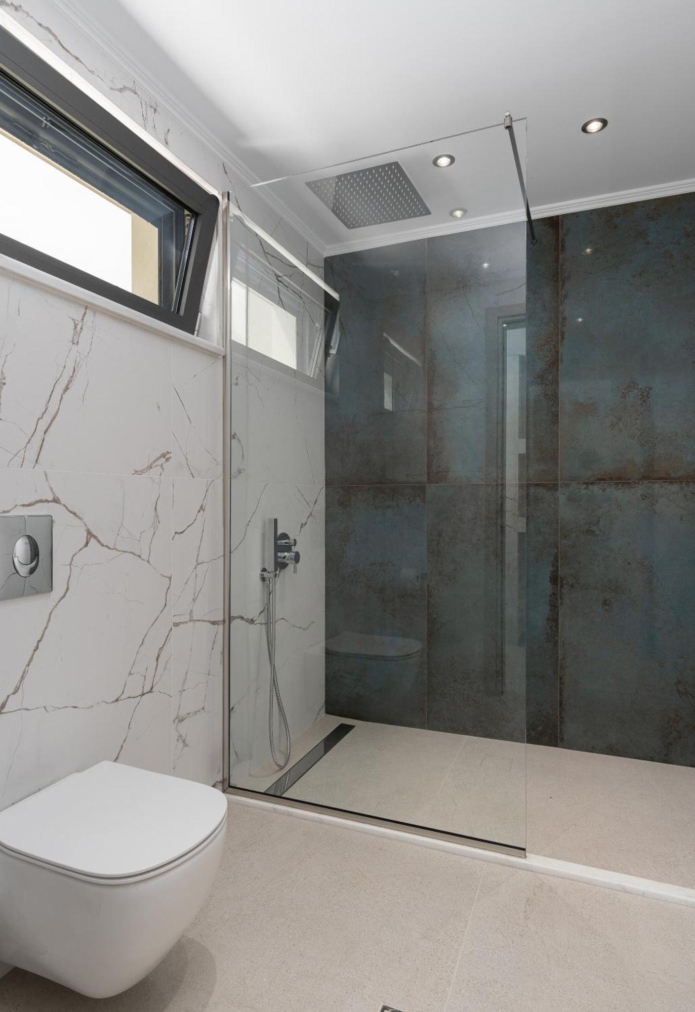 Luxury Eos Beachfront 20 Metres From The Sea Villa *