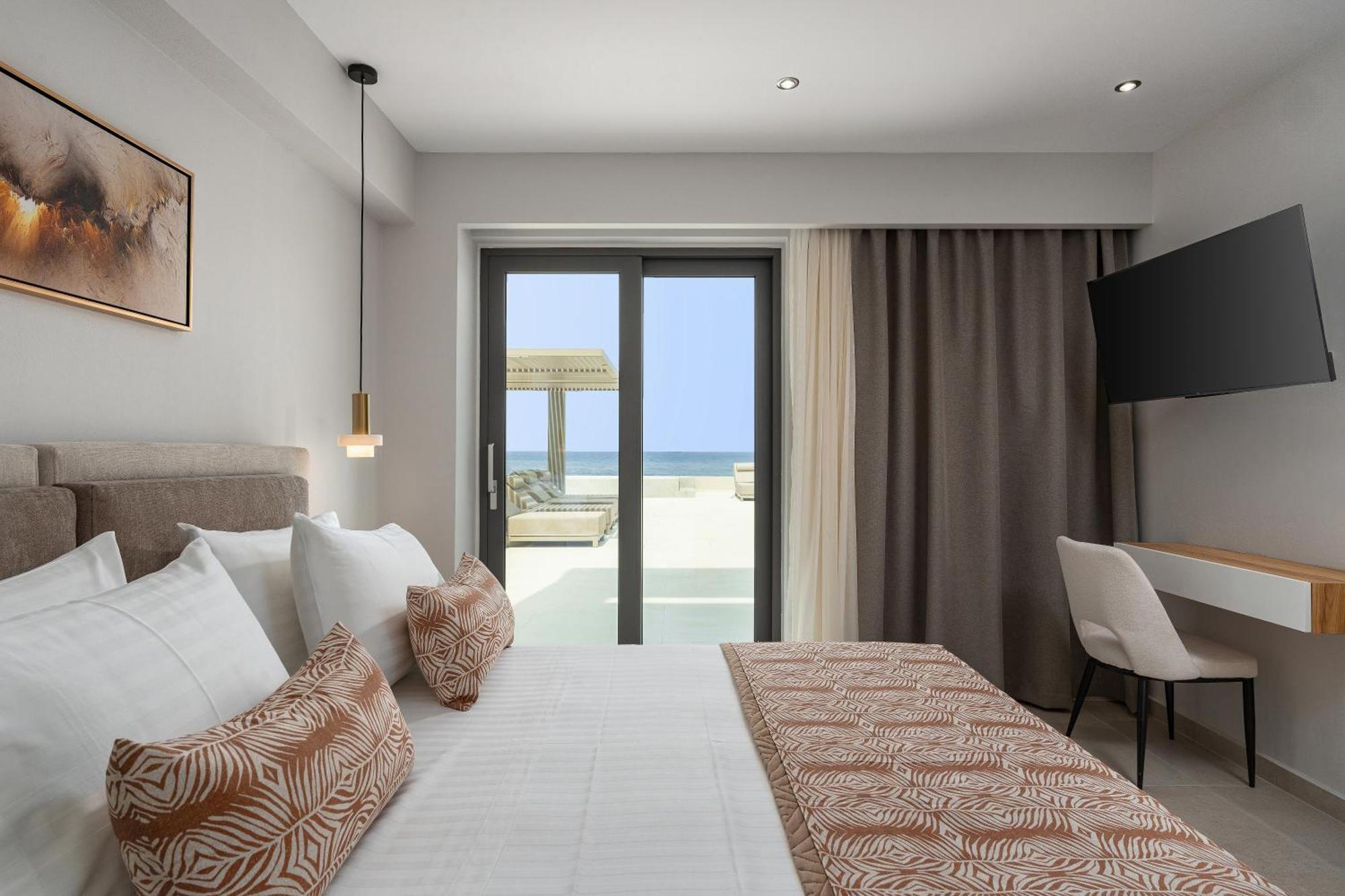 Villa Luxury Eos Beachfront 20 Metres From The Sea *