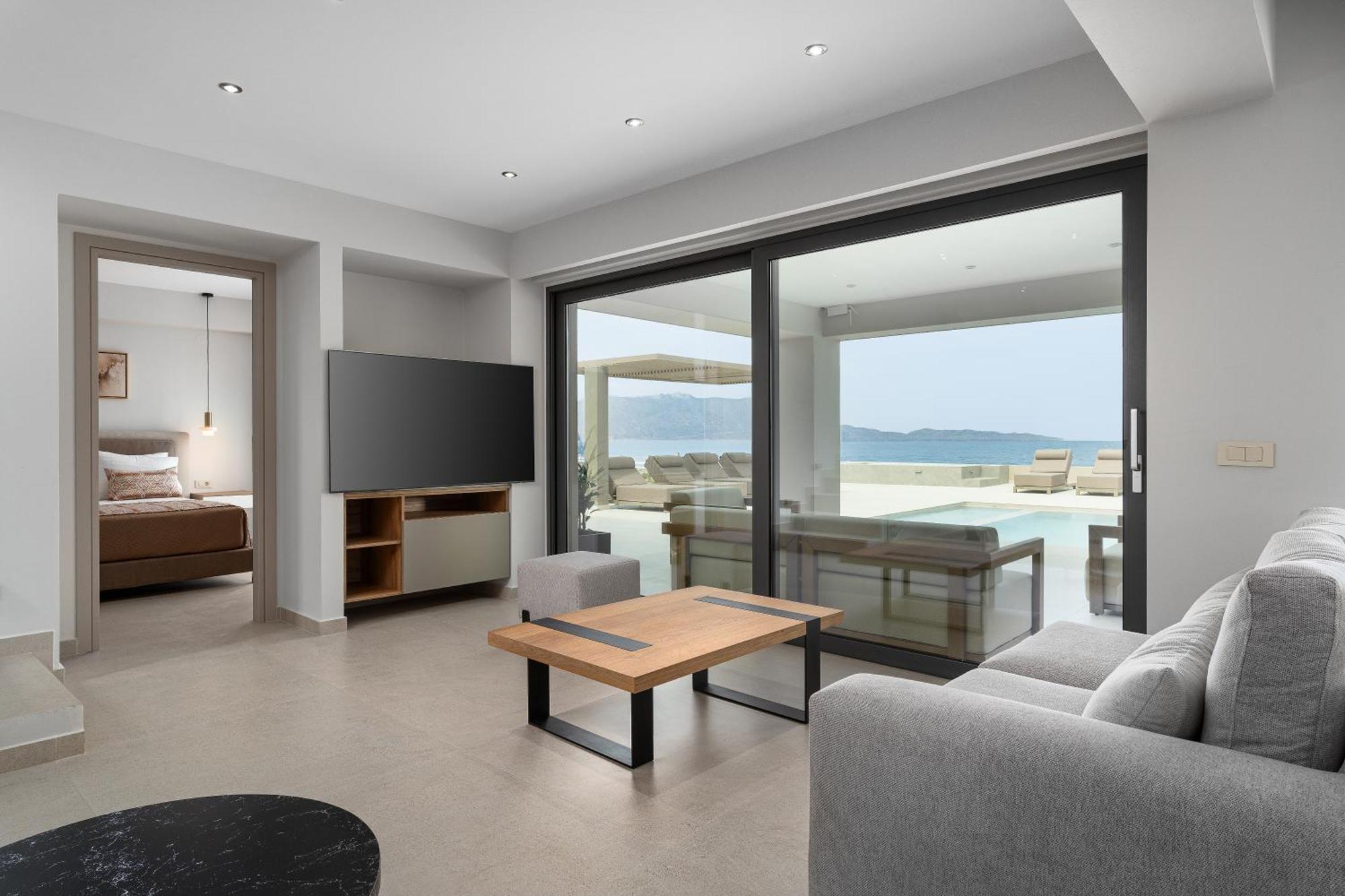 Luxury Eos Beachfront 20 Metres From The Sea * Nopigia