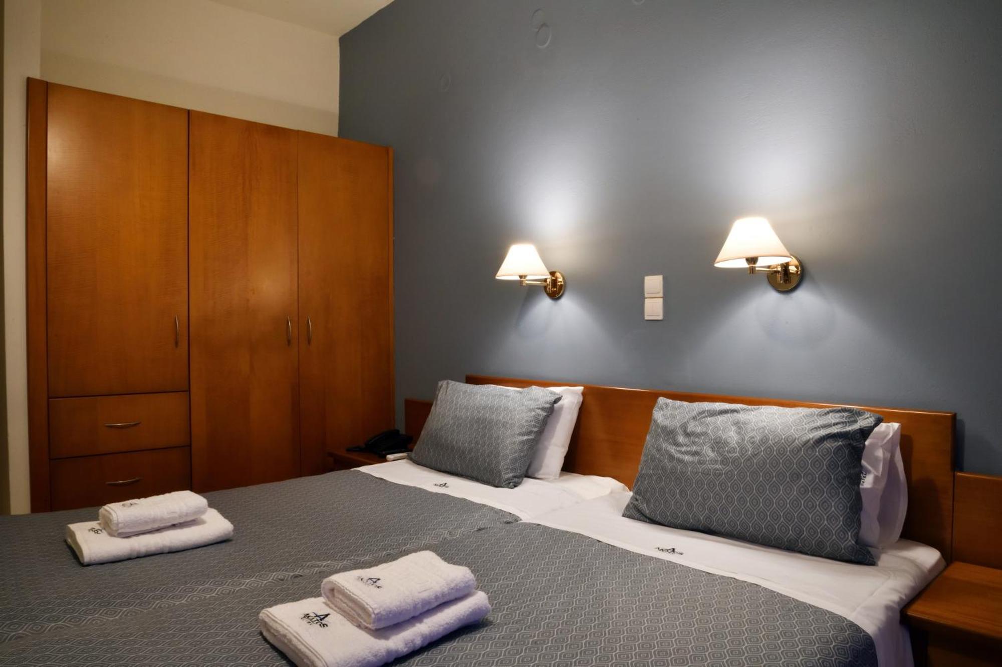 Aparthotel Akatos Agia Marina (Crete)