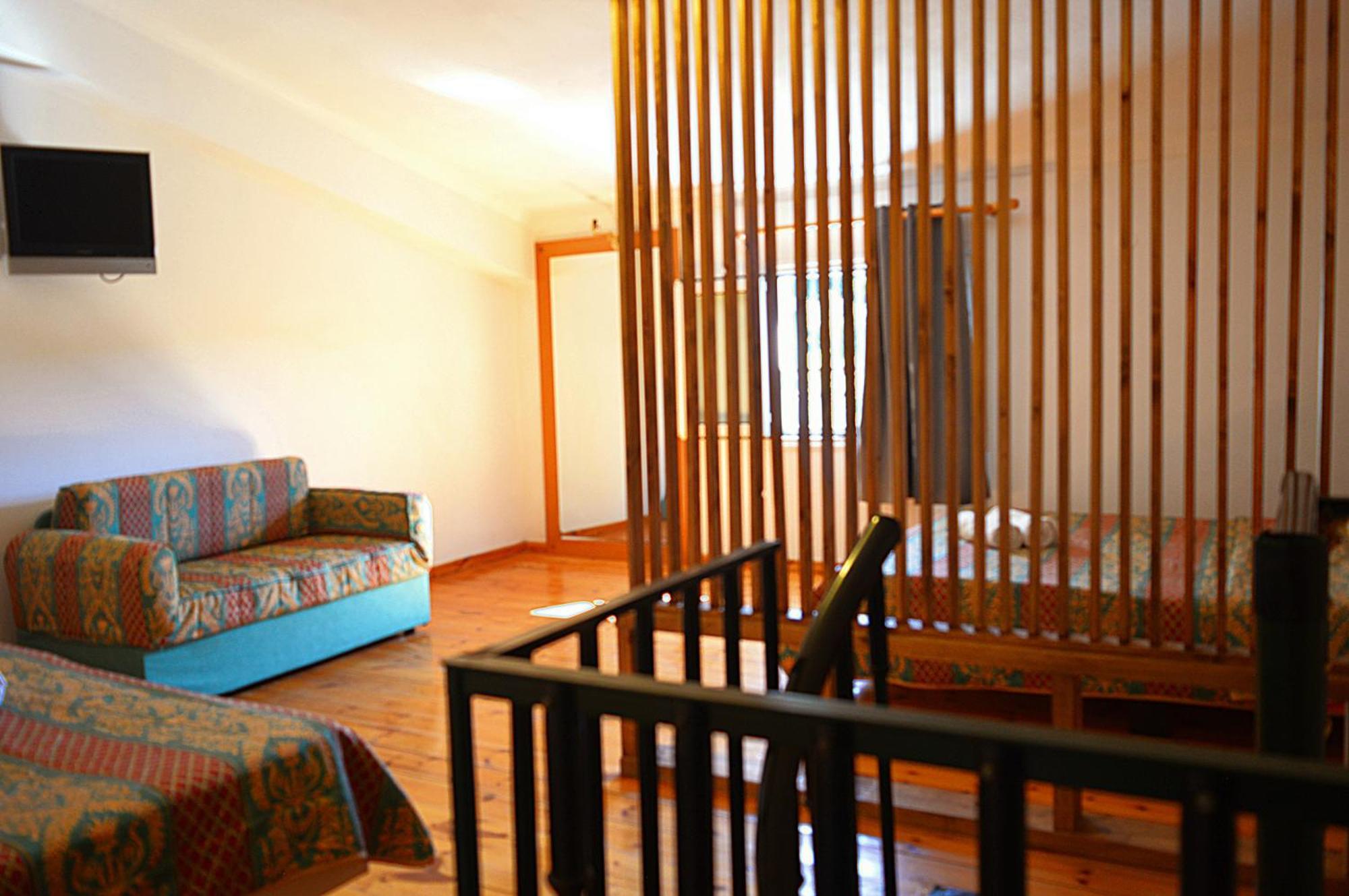 Oula Maisonettes Kavos