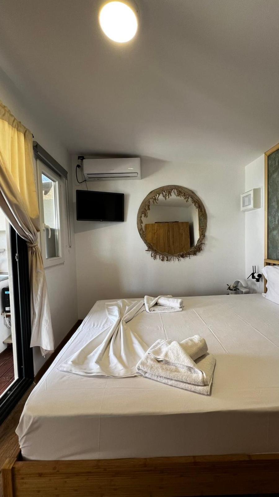 Apartment On The Xenia *