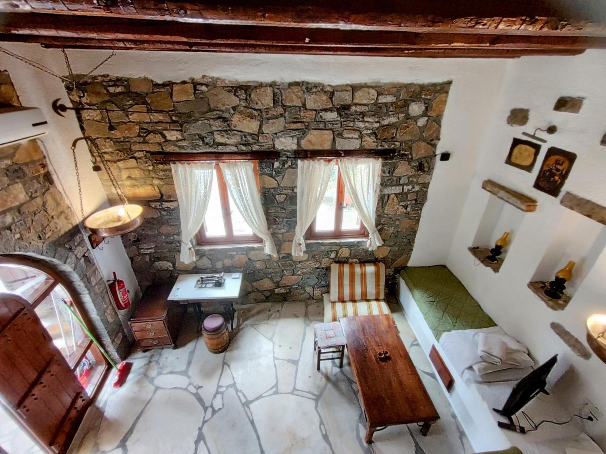 Traditional Homes Of Crete