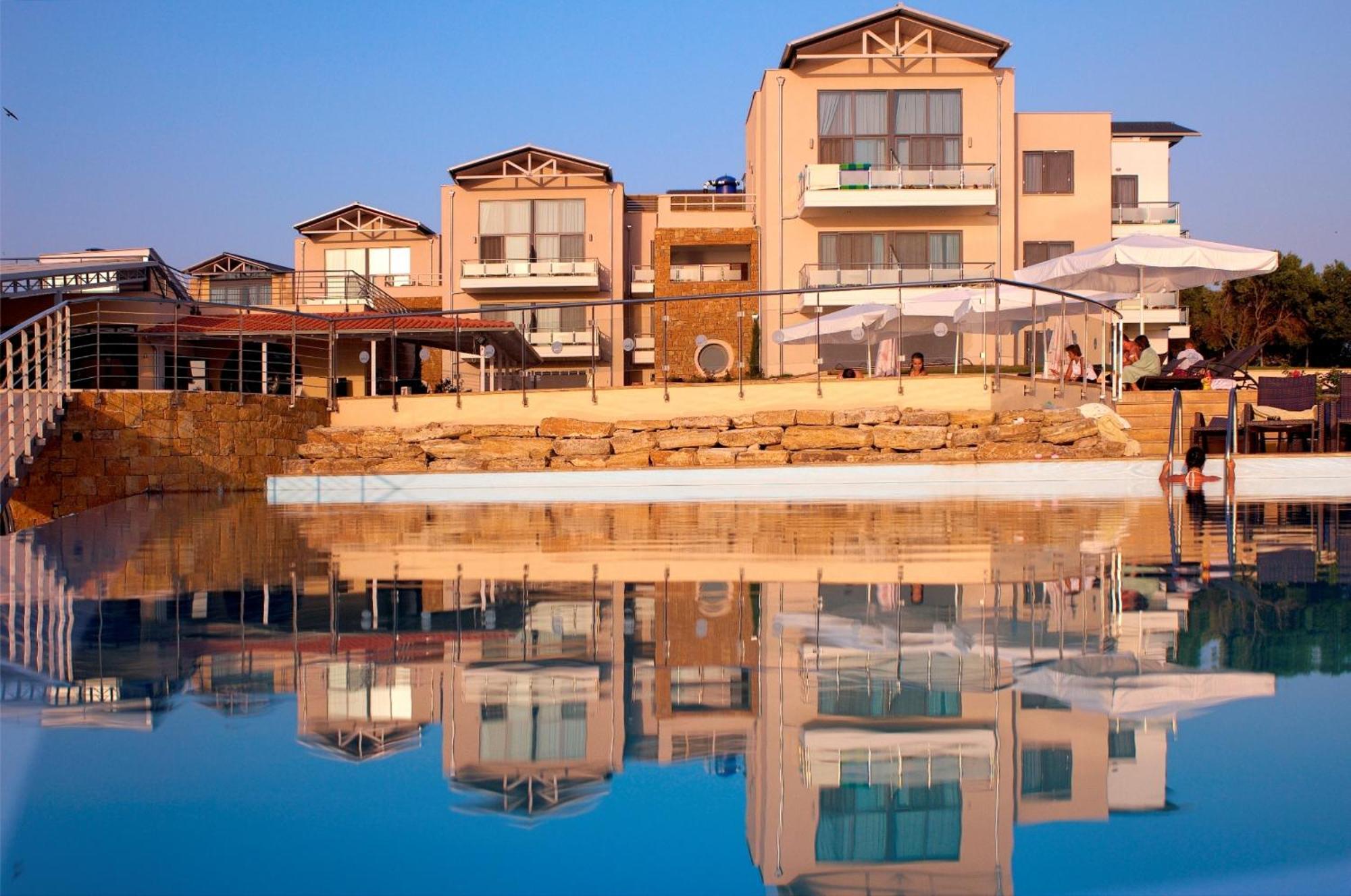 Istion Club & Hotel 5*