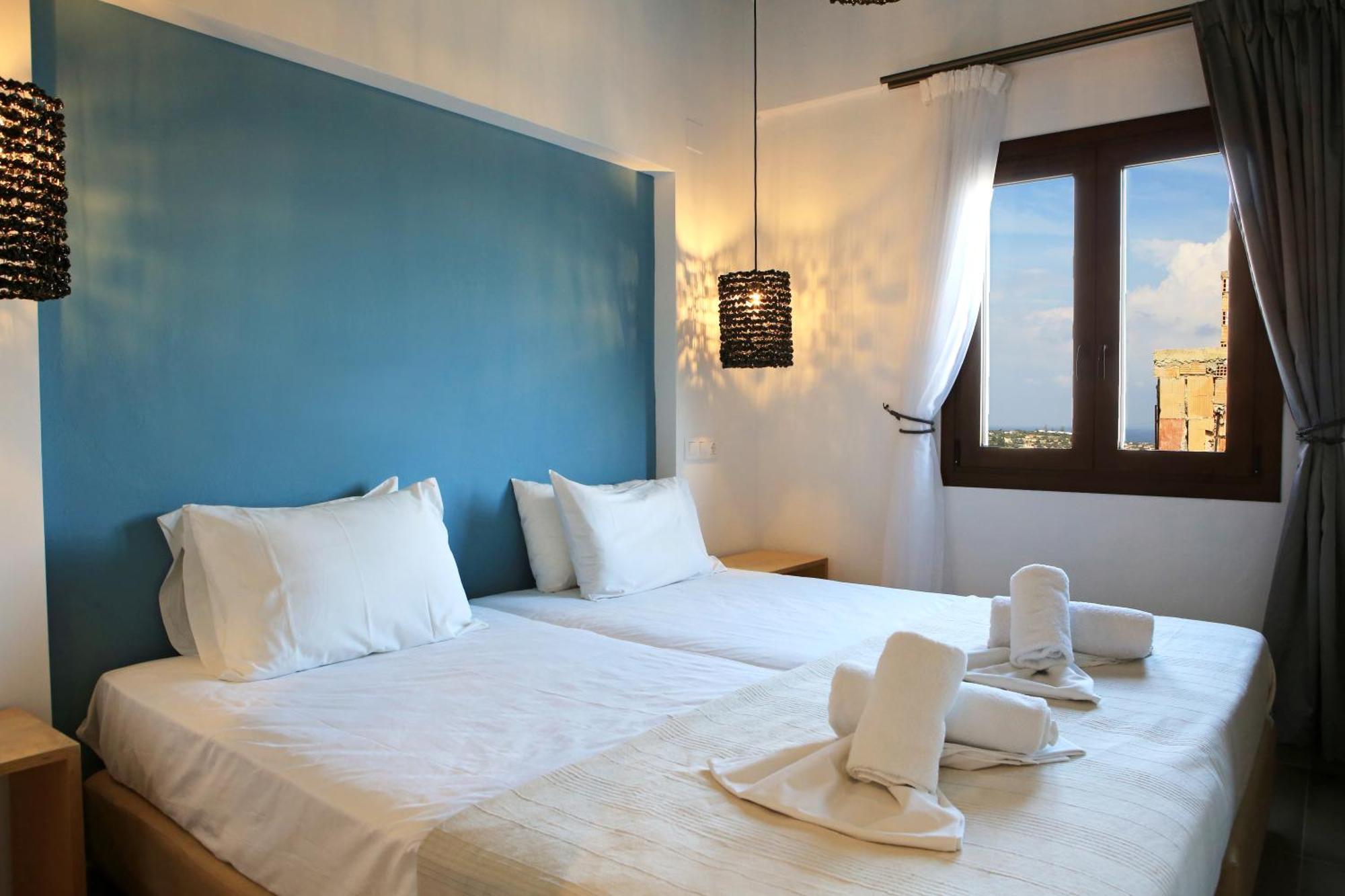 Aparthotel Mika & Hersonissos (Crete)