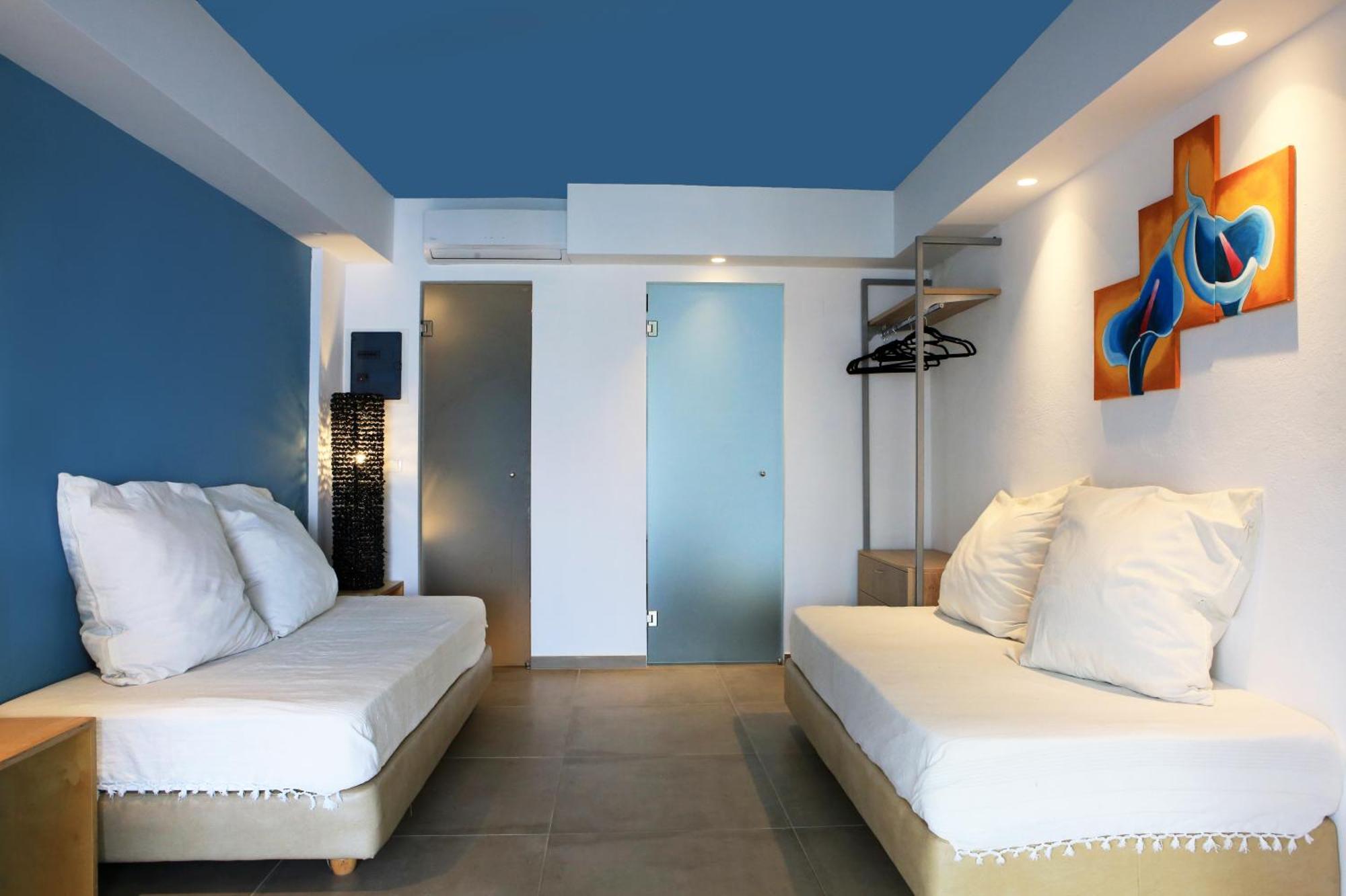Aparthotel Mika & Hersonissos (Crete)