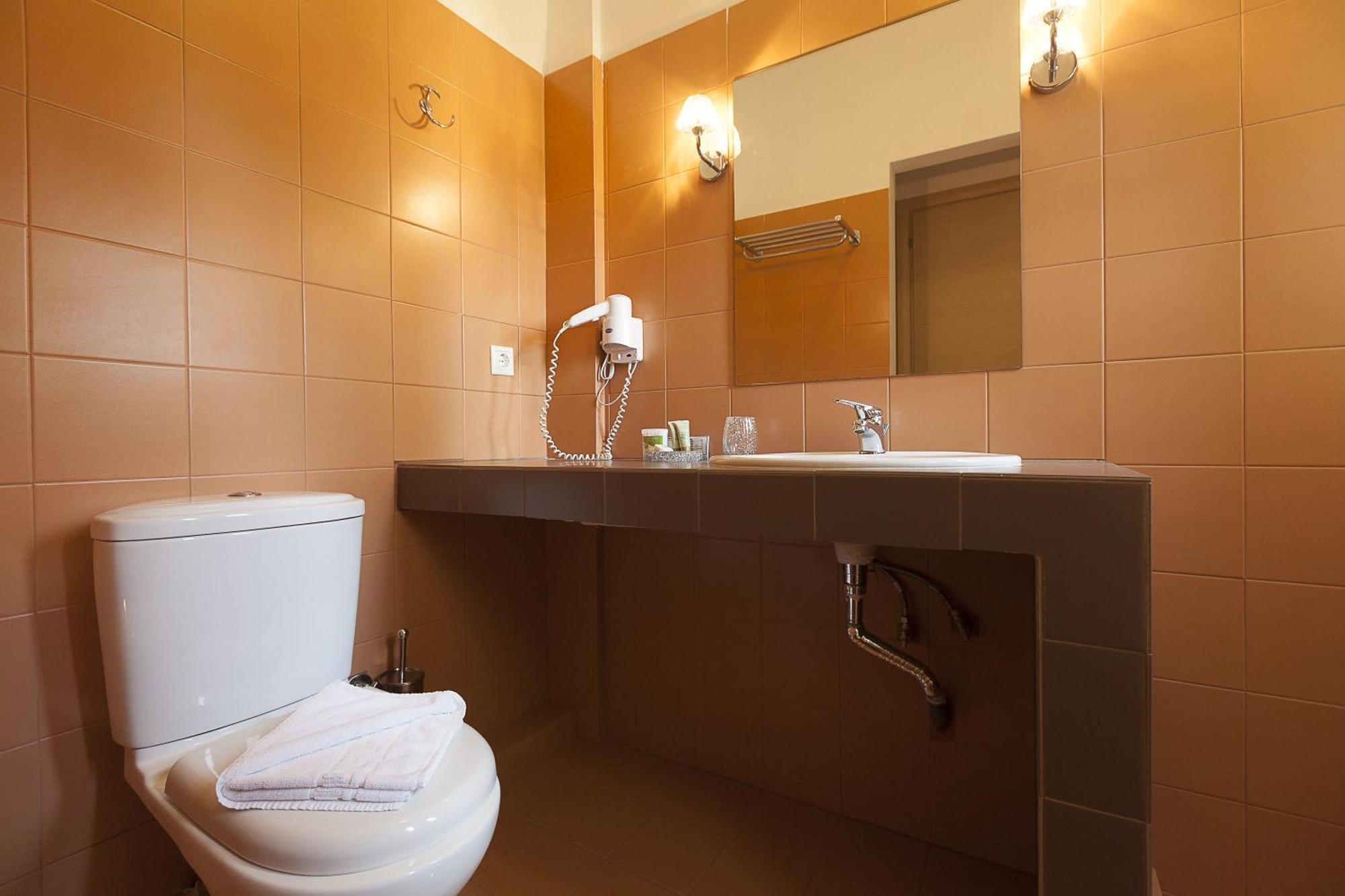Sunny Hill Hotel 3*