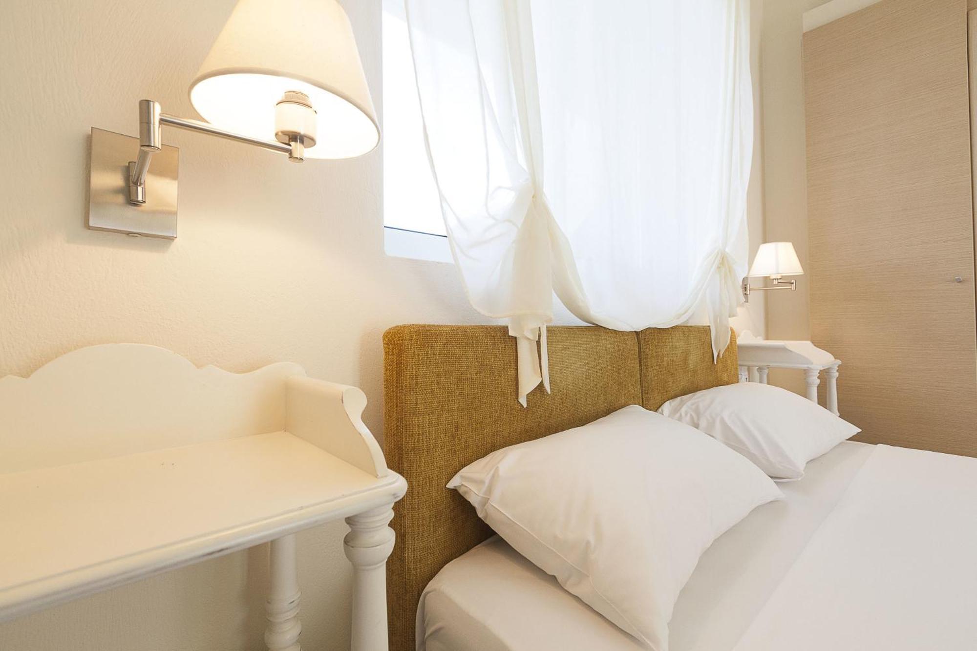 Sunny Hill 3* Sani (Chalkidiki)