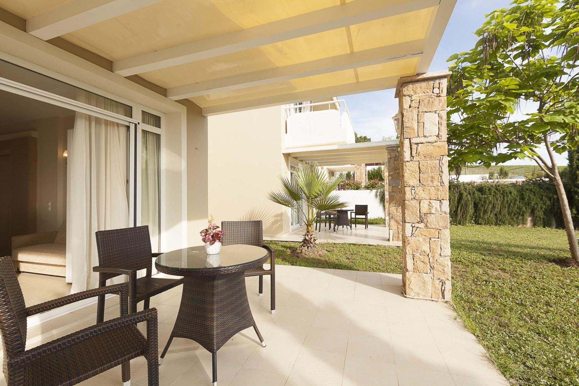 Sunny Hill Hotel