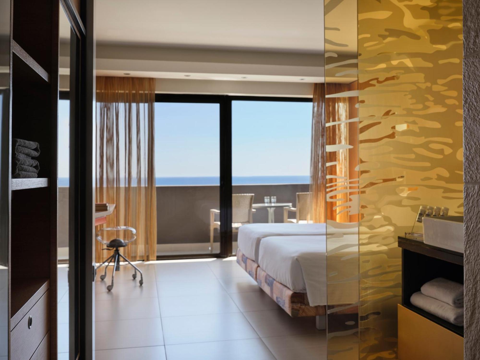 Esperos Mare & Hotel Faliraki