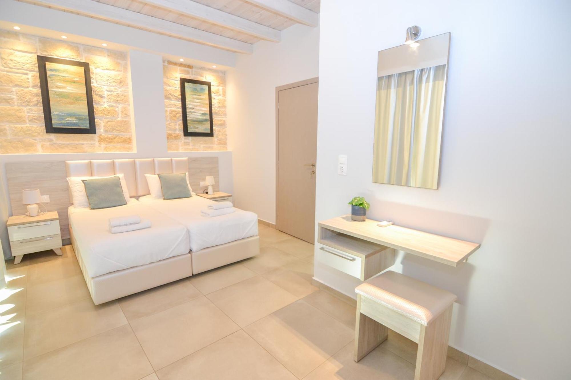 Heated Pool & Jacuzzi, Sea View - Paleokastro Luxury *