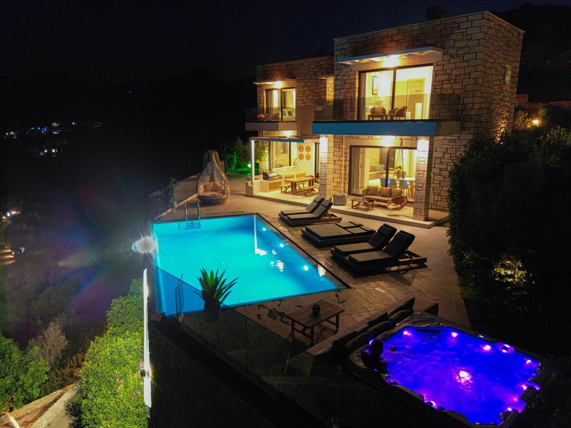 Heated Pool & Jacuzzi, Sea View - Paleokastro Luxury Villa *