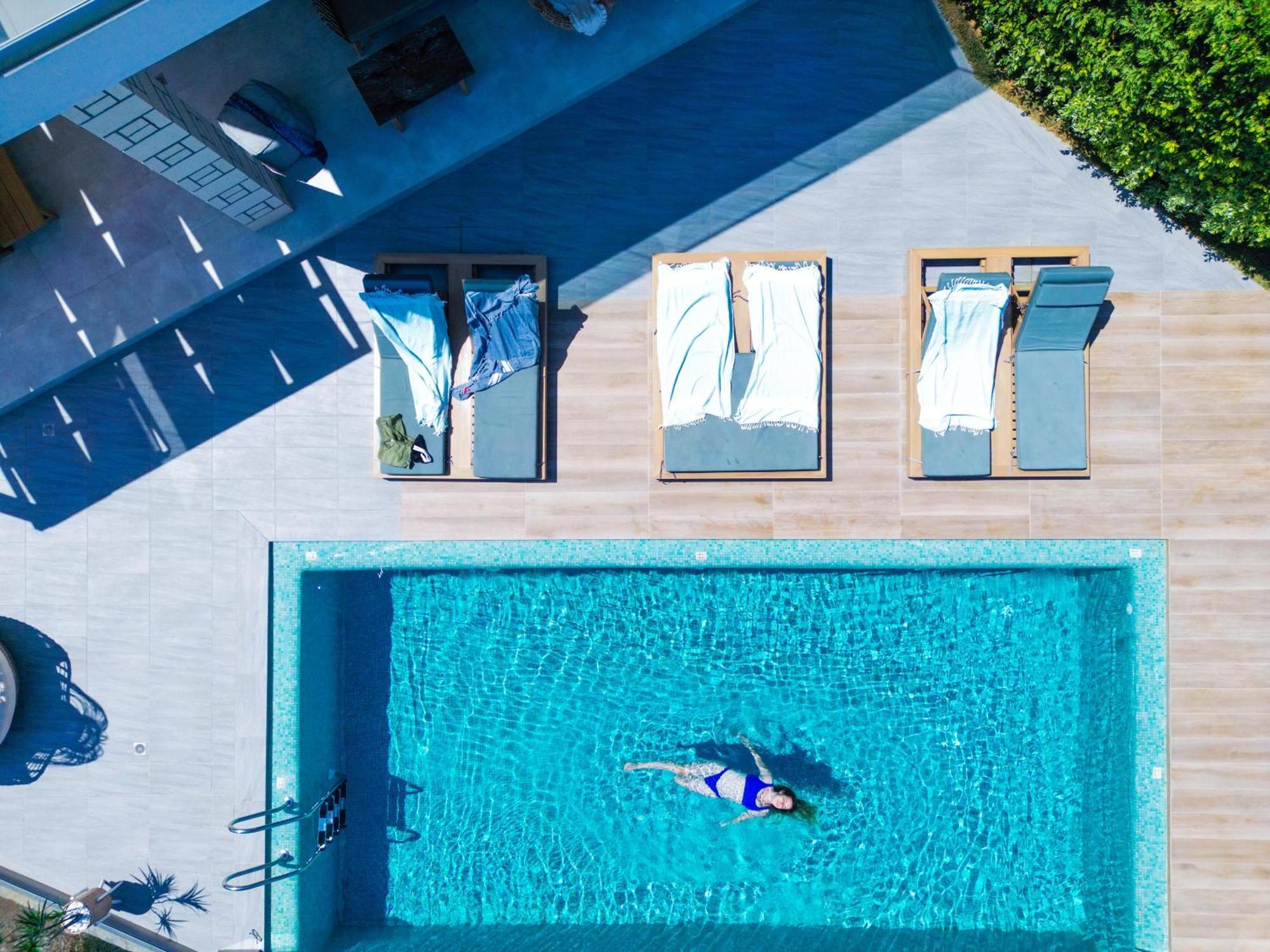 Heated Pool & Jacuzzi, Sea View - Paleokastro Luxury
