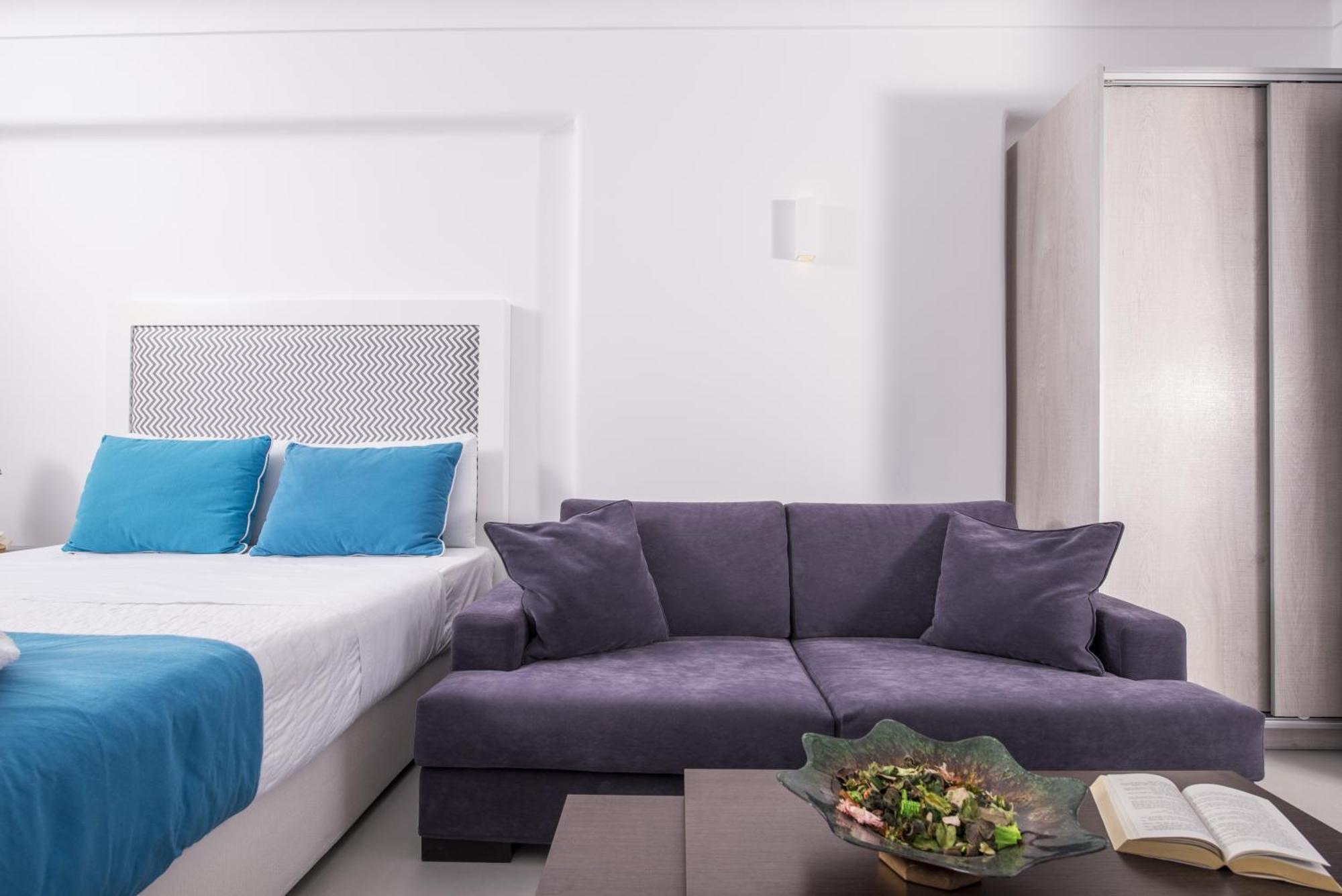 Hotel Blue Waves &