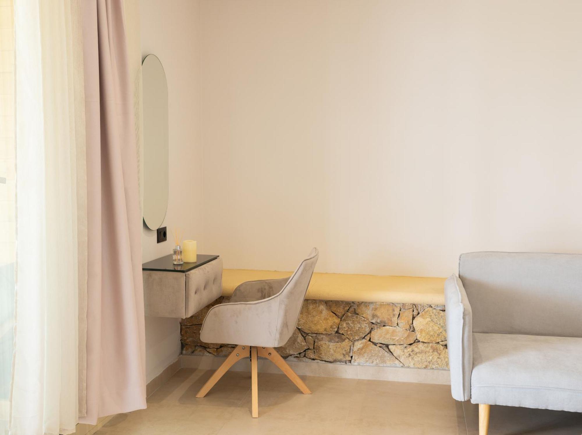 Sanimar Hotel *