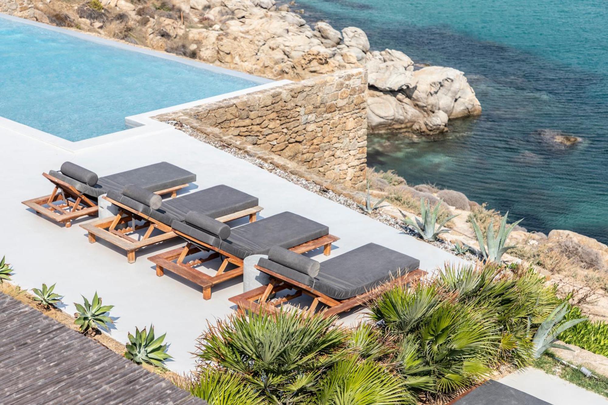 Nimbus My Aktis Super Paradise Beach (Mykonos)