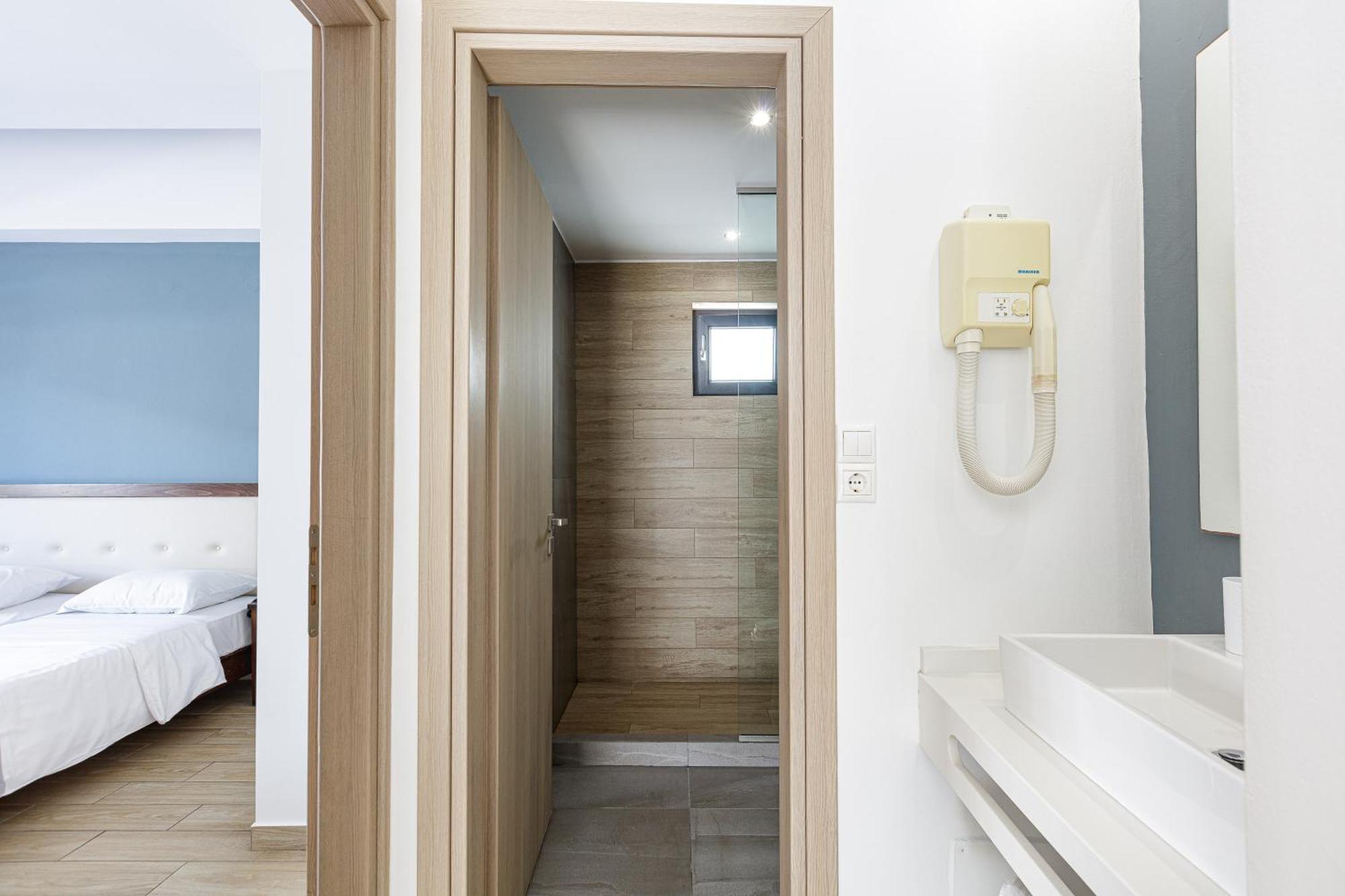 Golden Bay Boutique & Aparthotel