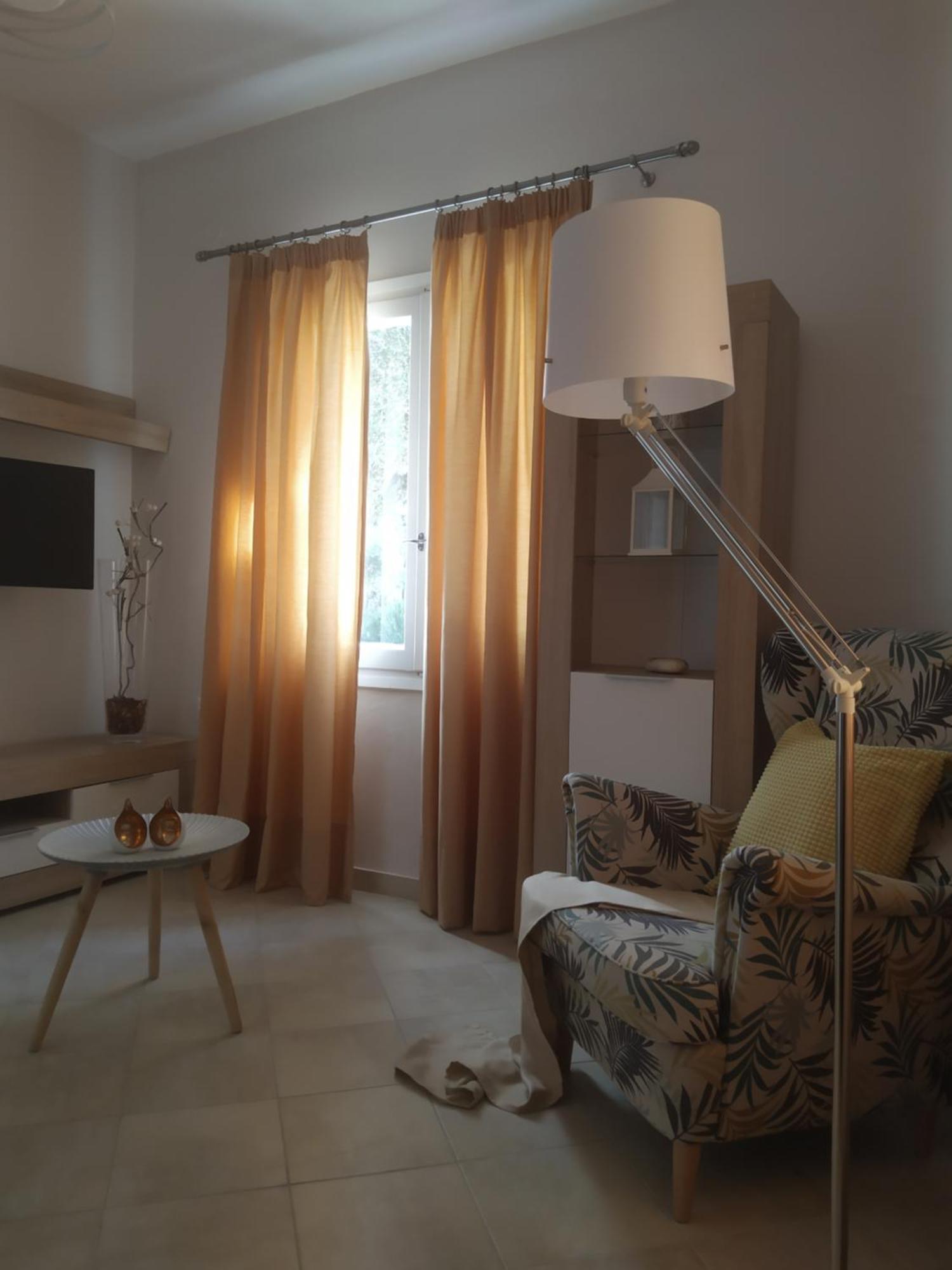 Apartment Roza's And Benitses (Corfu)