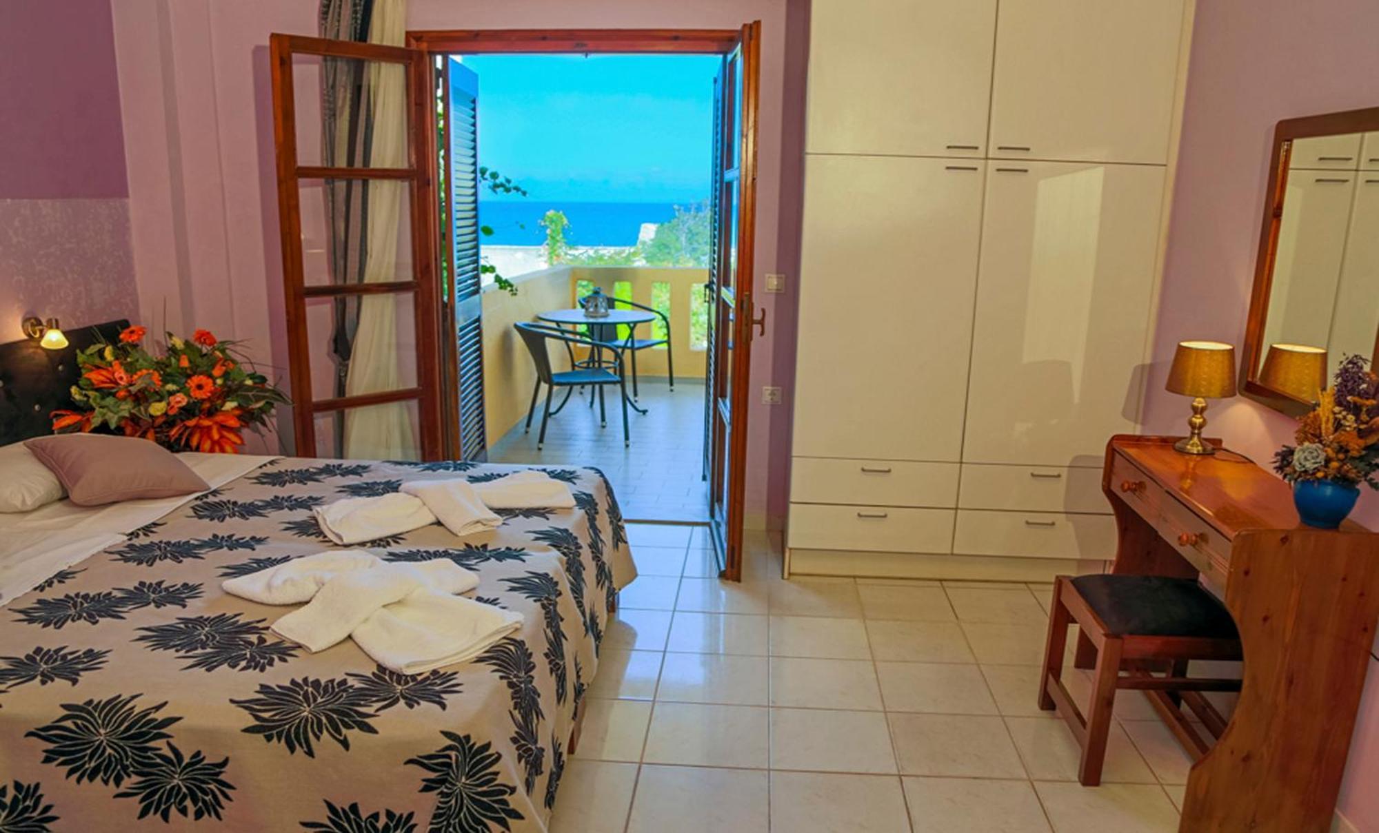 Apartment Asterias Studios & *