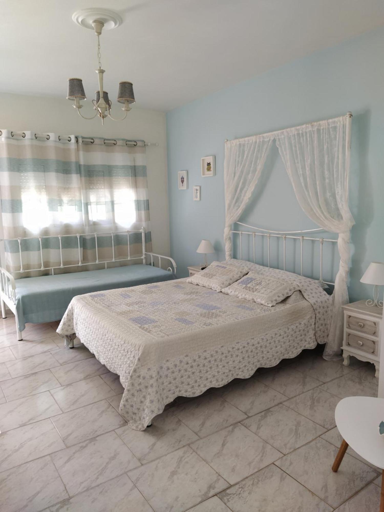 Apartment Christos Zola