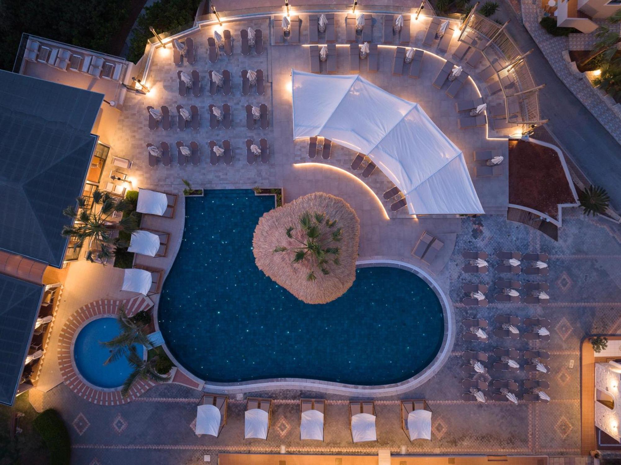Aparthotel Asterias Village Hersonissos (Crete)