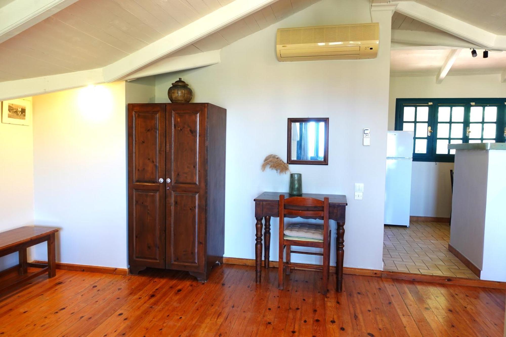 Lithari Penthouse Apartment