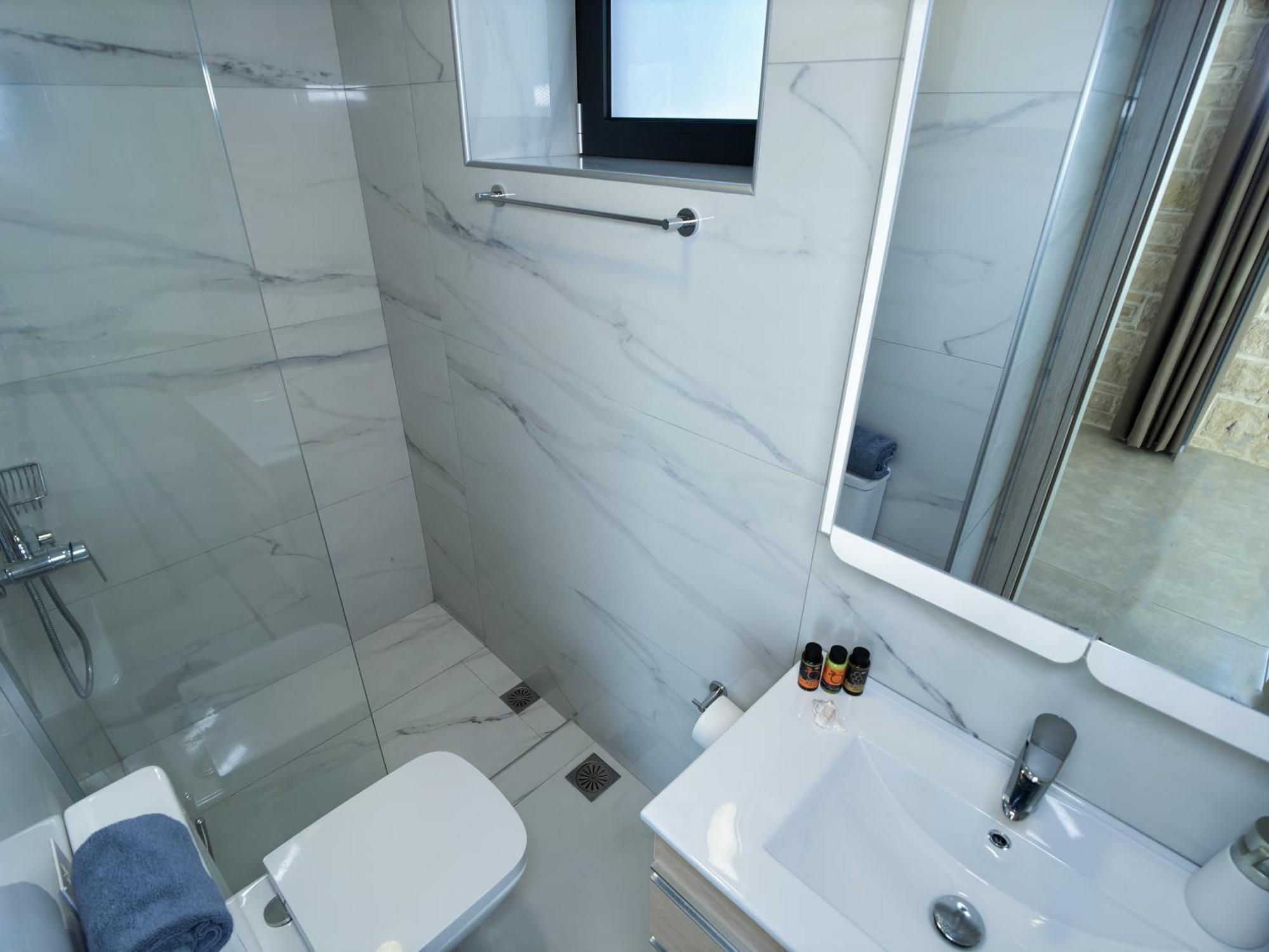 Heated Pool & Jacuzzi, Sea View - Paleokastro Luxury Villa Kissamos