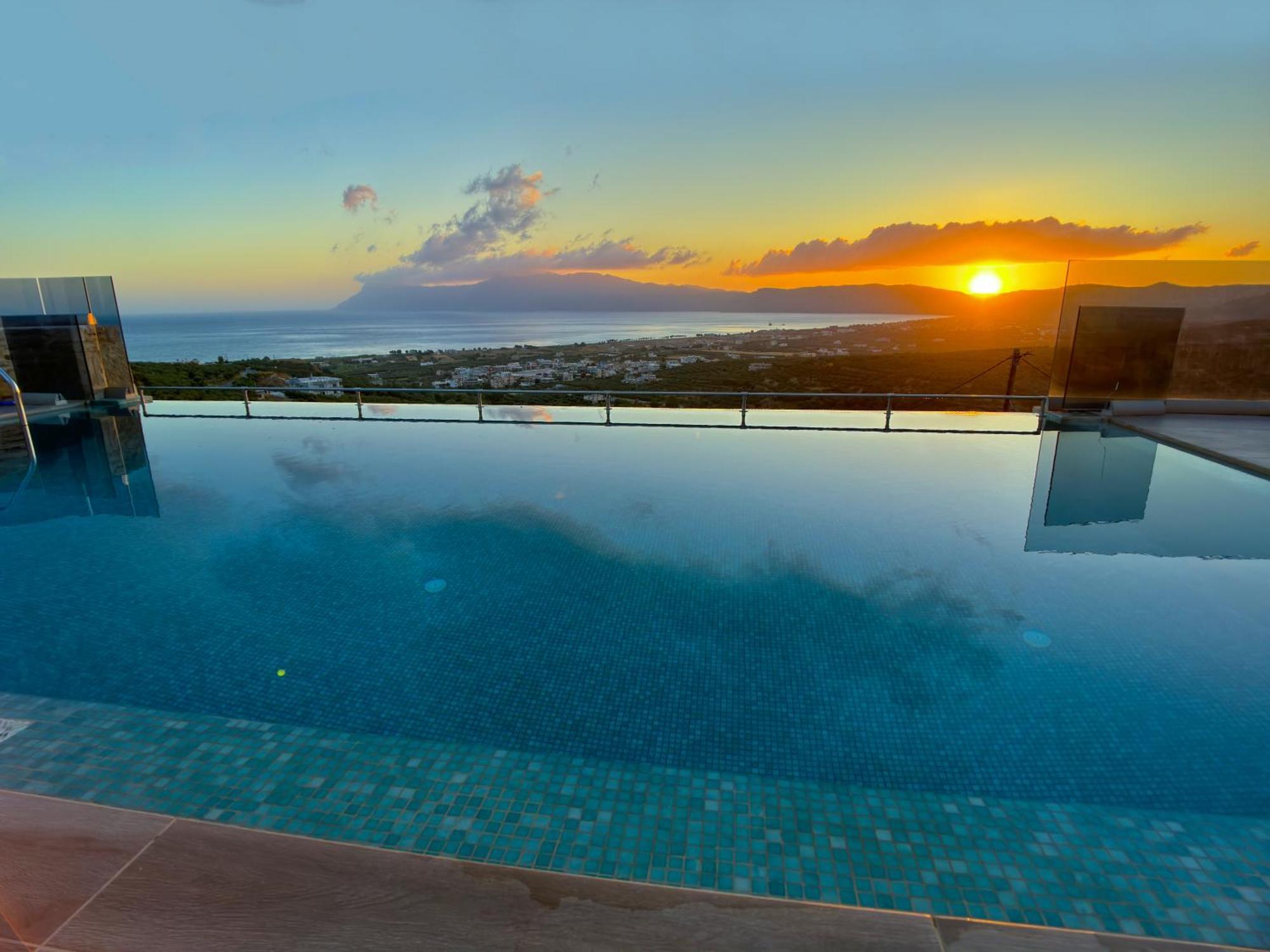 Heated Pool & Jacuzzi, Sea View - Paleokastro Luxury * Kissamos