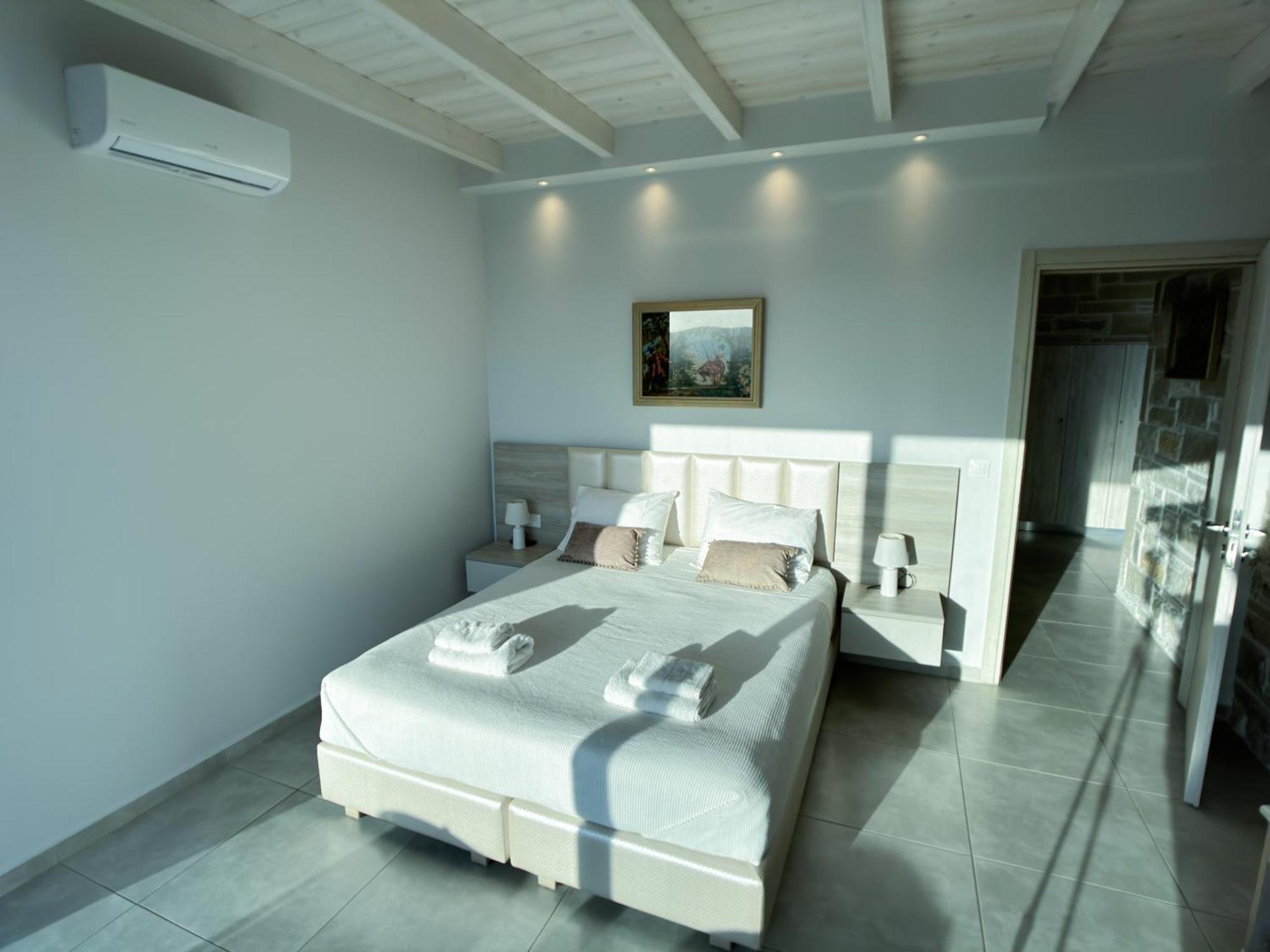 Heated Pool & Jacuzzi, Sea View - Paleokastro Luxury Villa