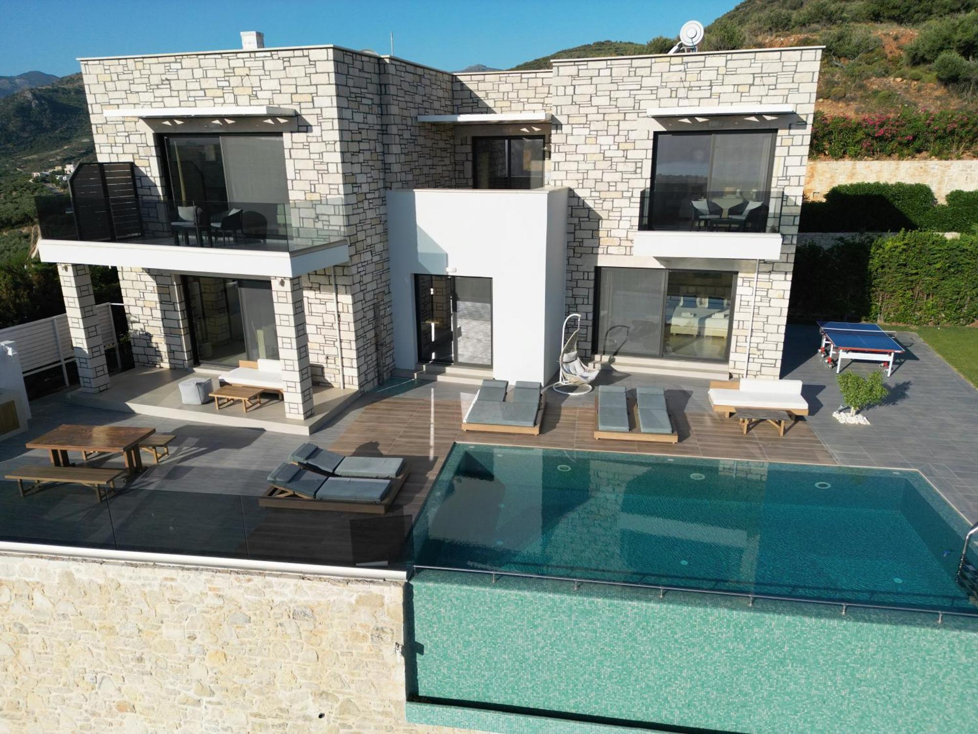 Heated Pool & Jacuzzi, Sea View - Paleokastro Luxury *
