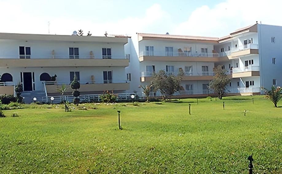 Aparthotel Dorothea - Self-catering